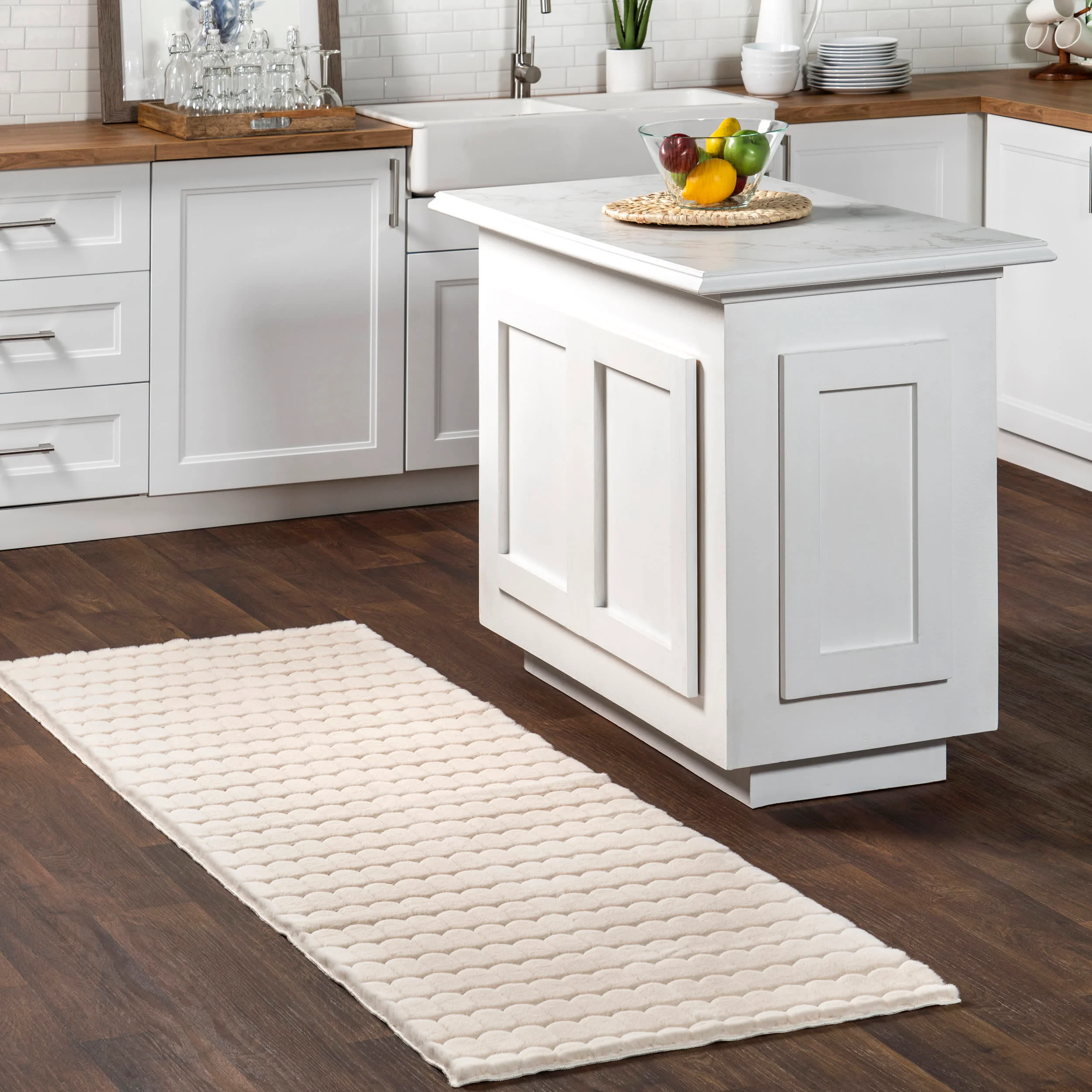 Milazia Honeycomb Plush Cloud Washable Rug | Beige - Image 2