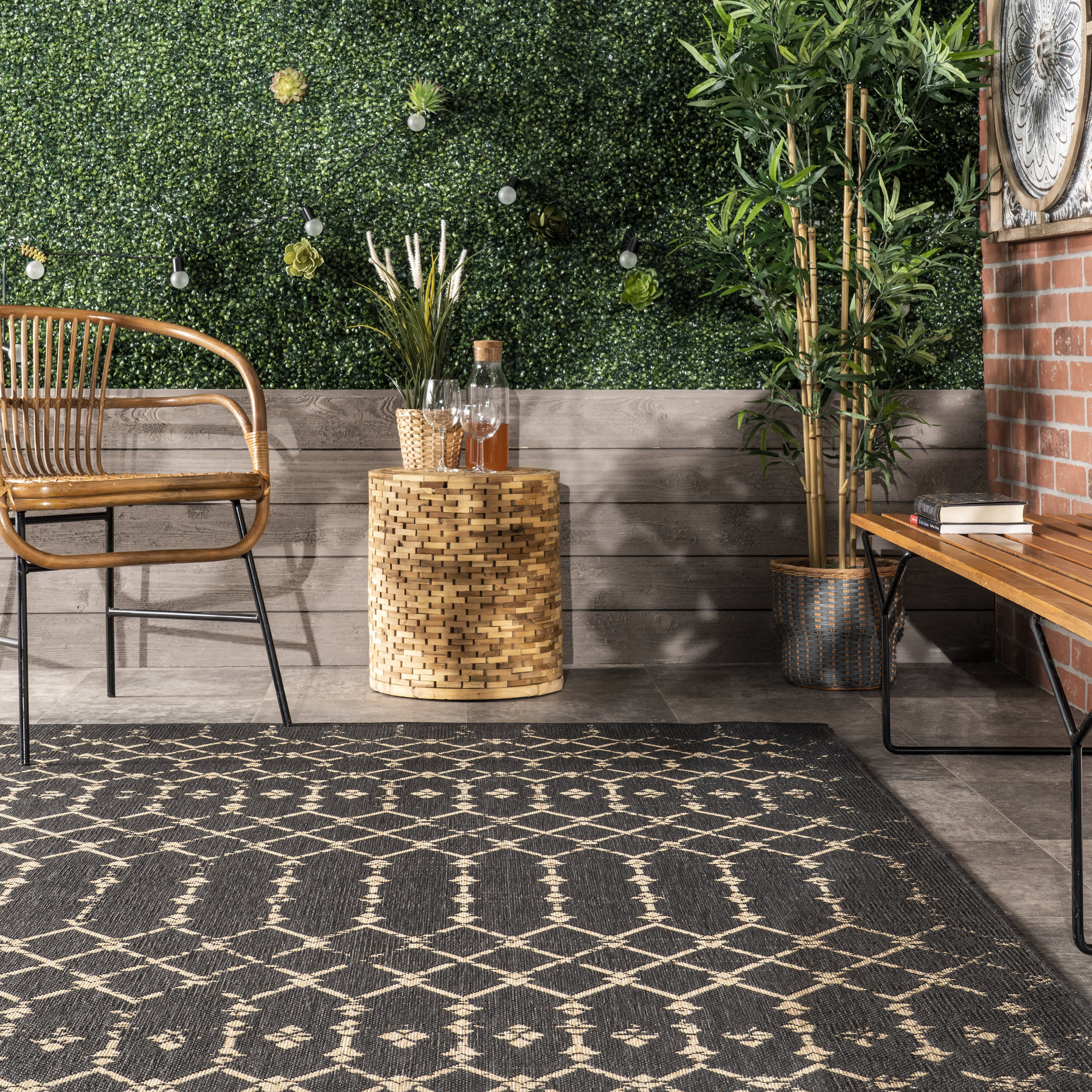 Modern Trellis Indoor/Outdoor Rug | Charcoal - Image 4