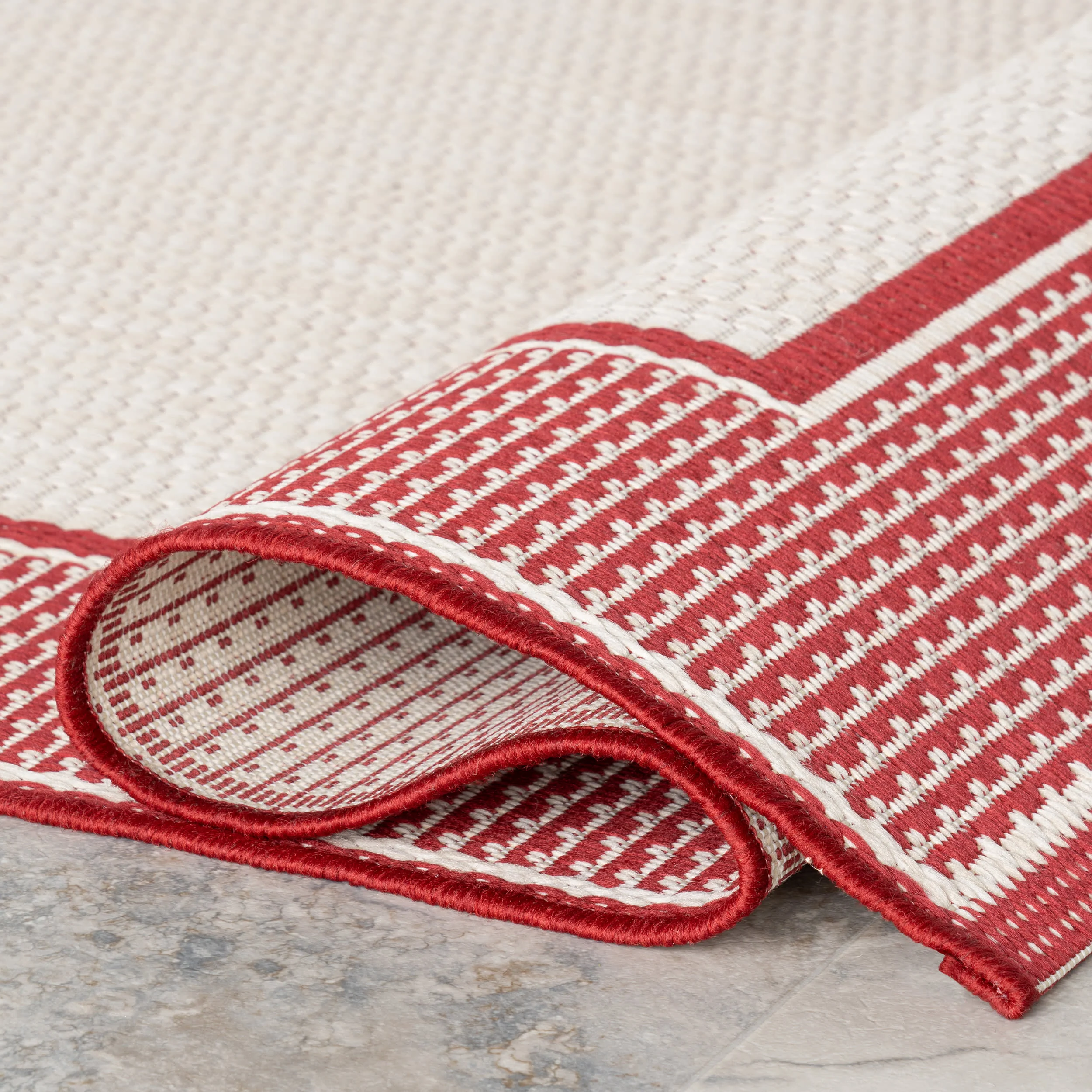 Monochrome Bordered Indoor/Outdoor Rug | Ivory - Image 10
