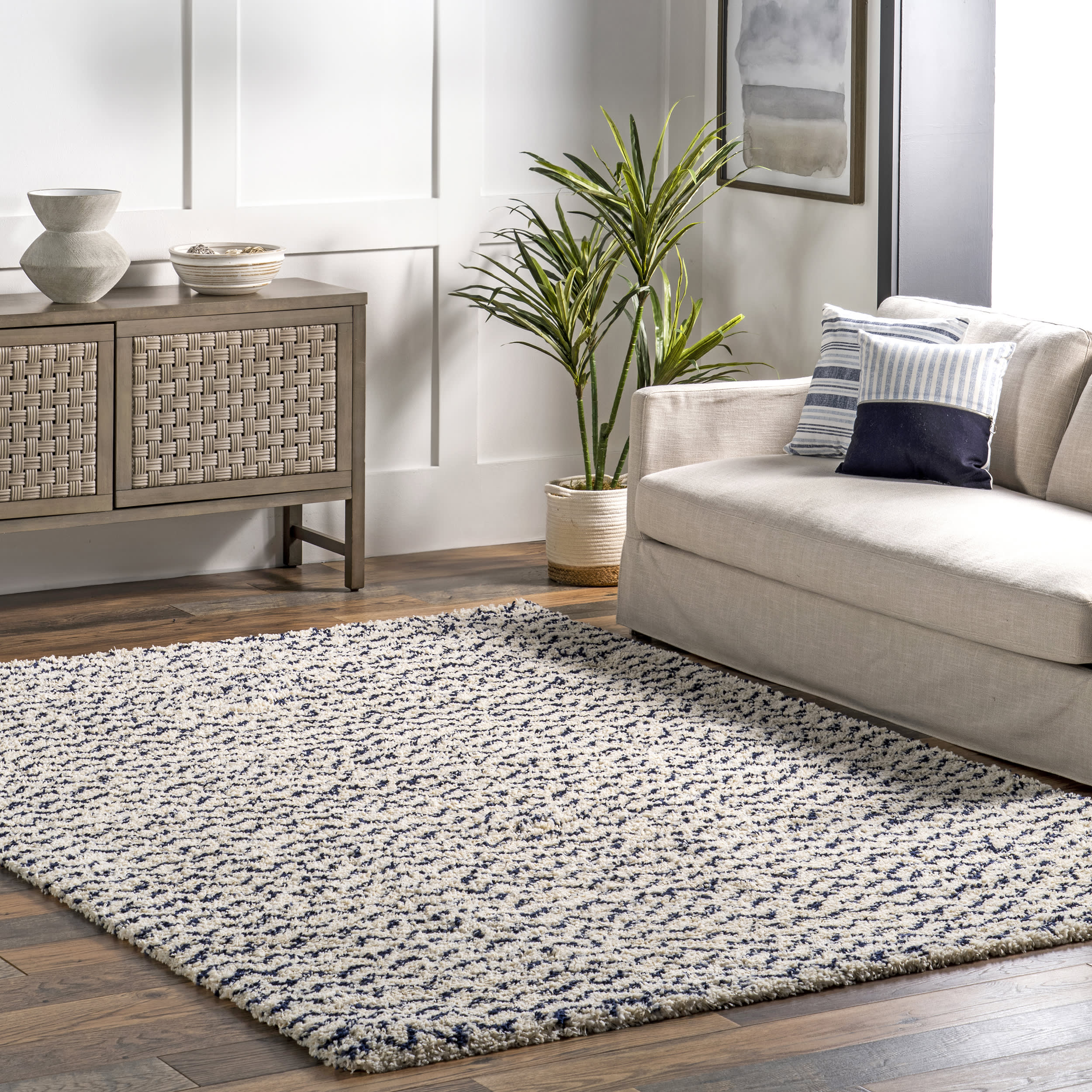 Moroccan Chevron Rug | Navy - Image 2