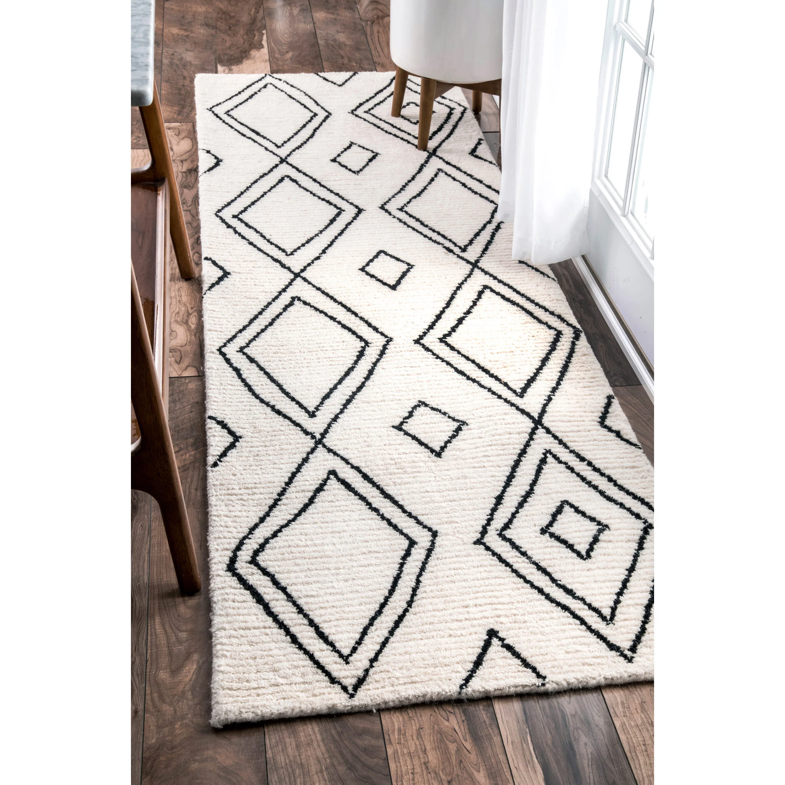 Moroccan Diamond Wool Rug | Natural - Image 2