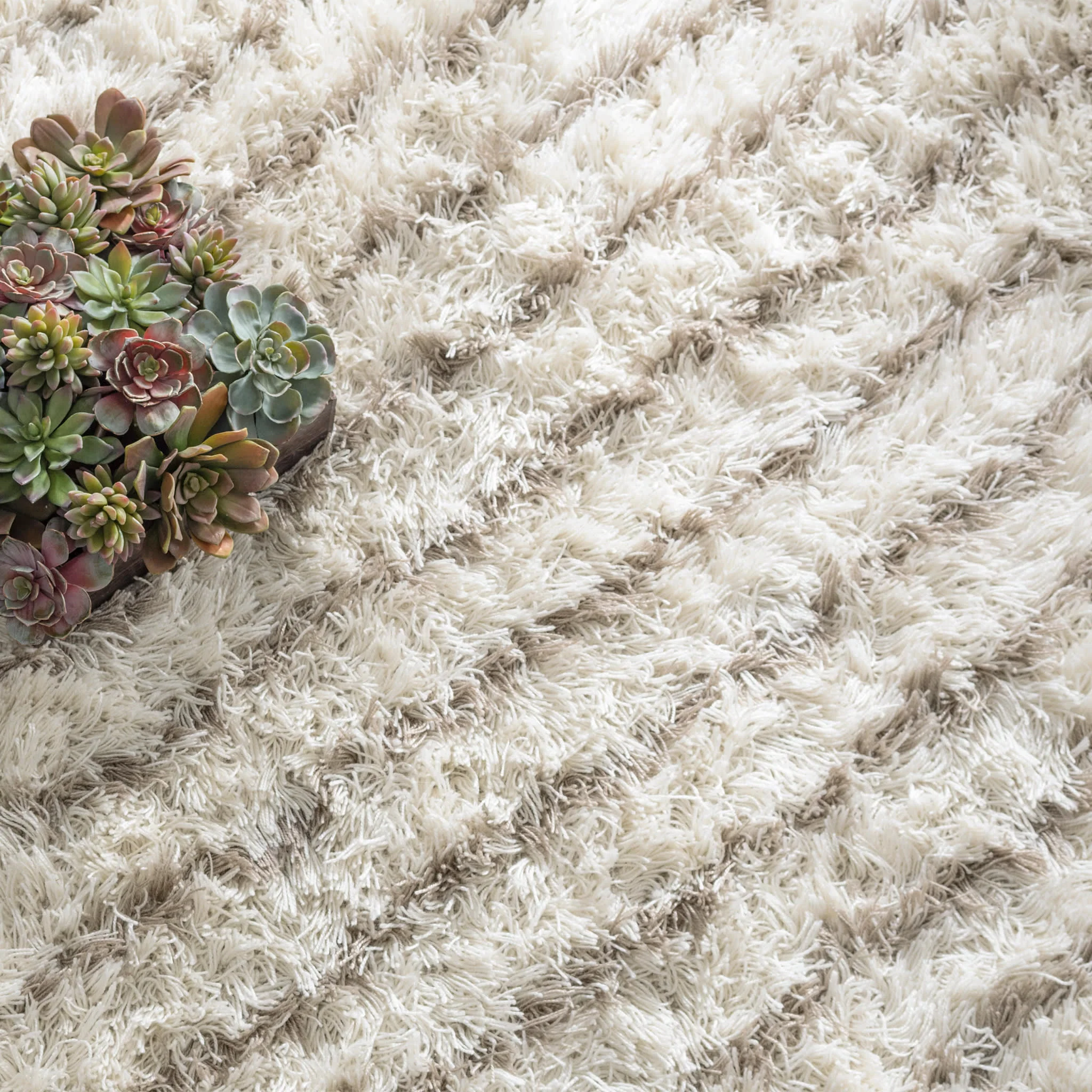 Moroccan Lines Handwoven Performance Rug | Grey - Image 2
