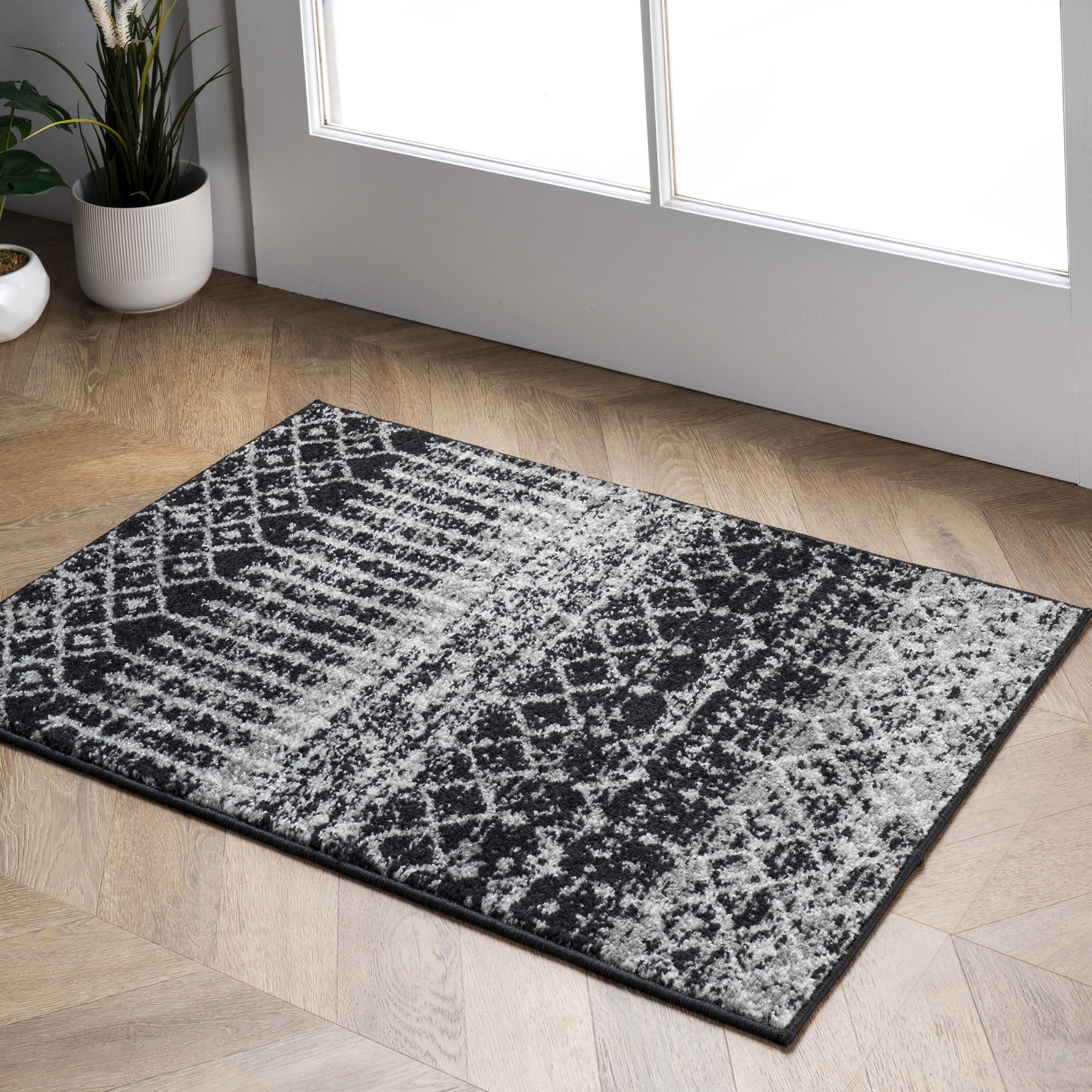Moroccan Trellis Rug | Black - Image 6