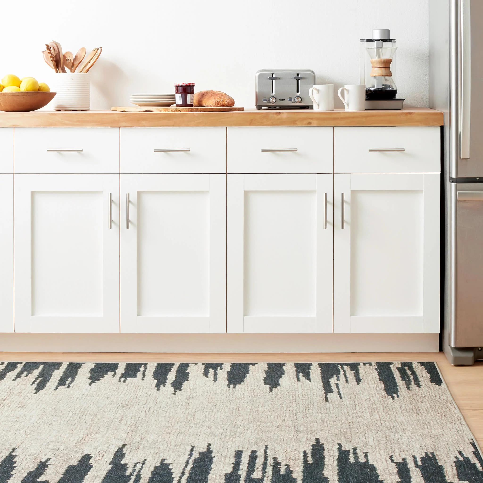 Moss Machine Washable Rug | Metal - Image 2