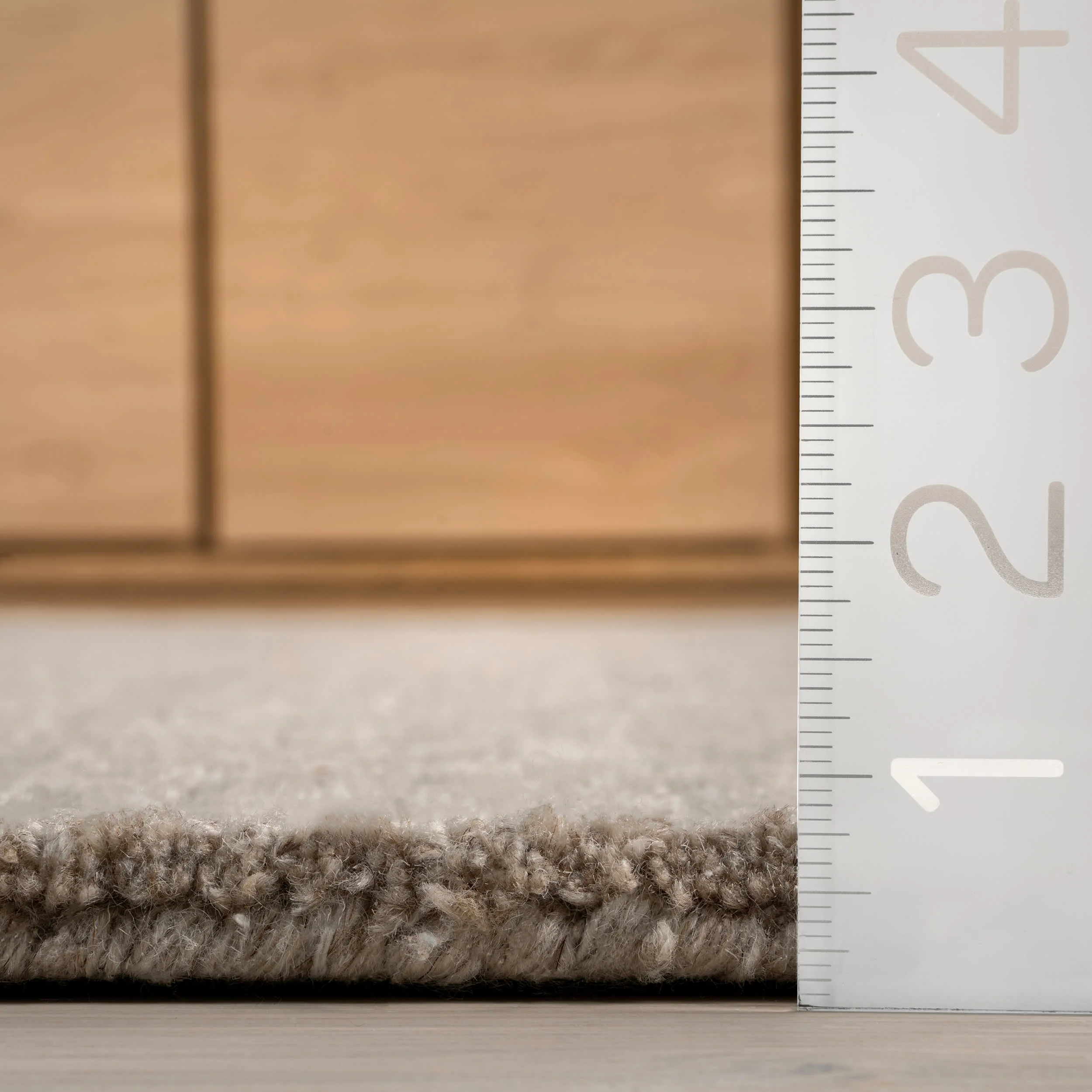 Mozai Fringed Wool-Blend Rug | Beige - Image 4