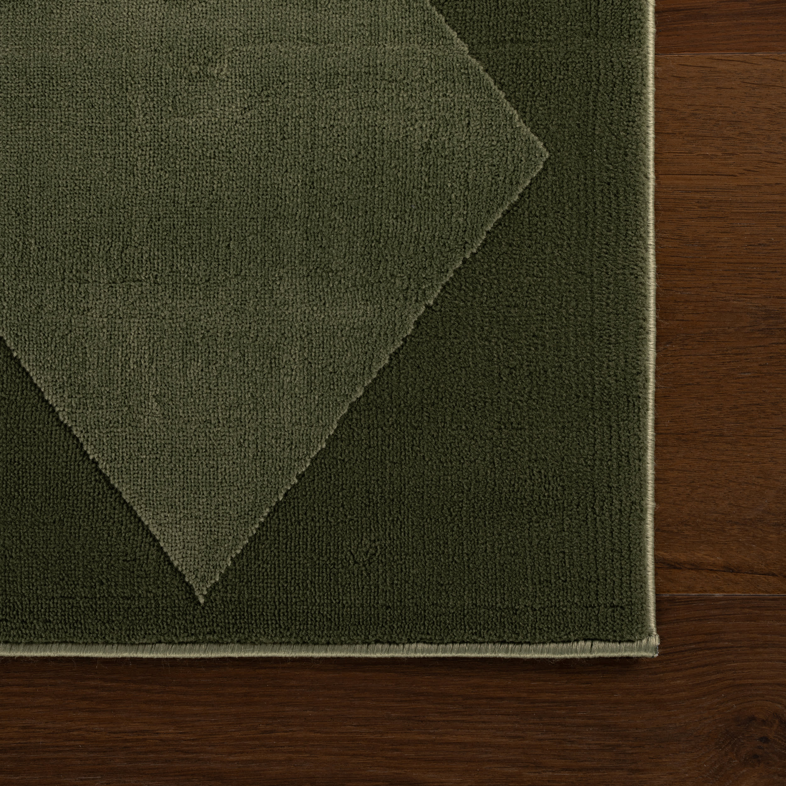 Mynra Diamond Plush Textured Washable Rug | Green - Image 4