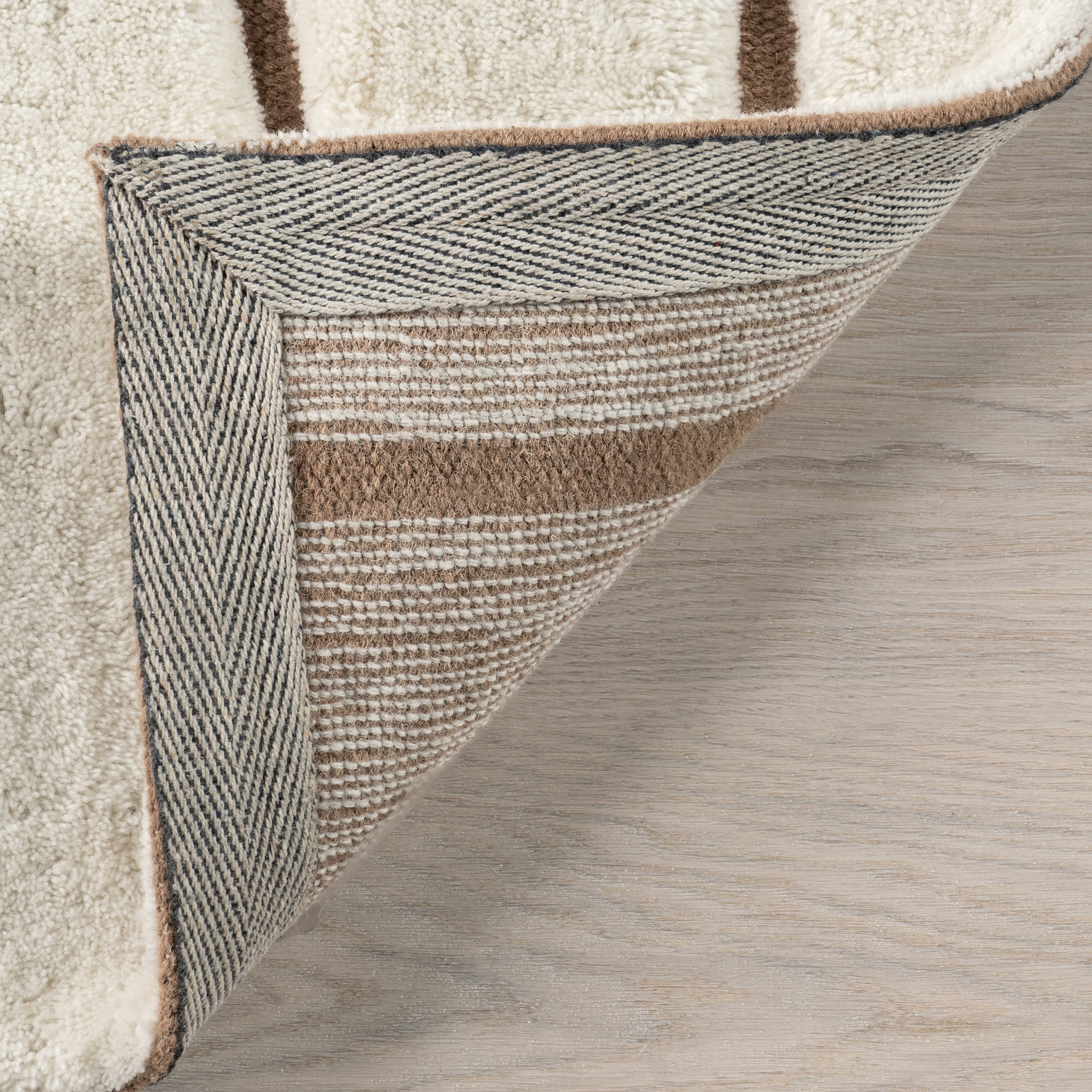 Nazco Abstract New Zealand Wool Rug | Cream - Image 7