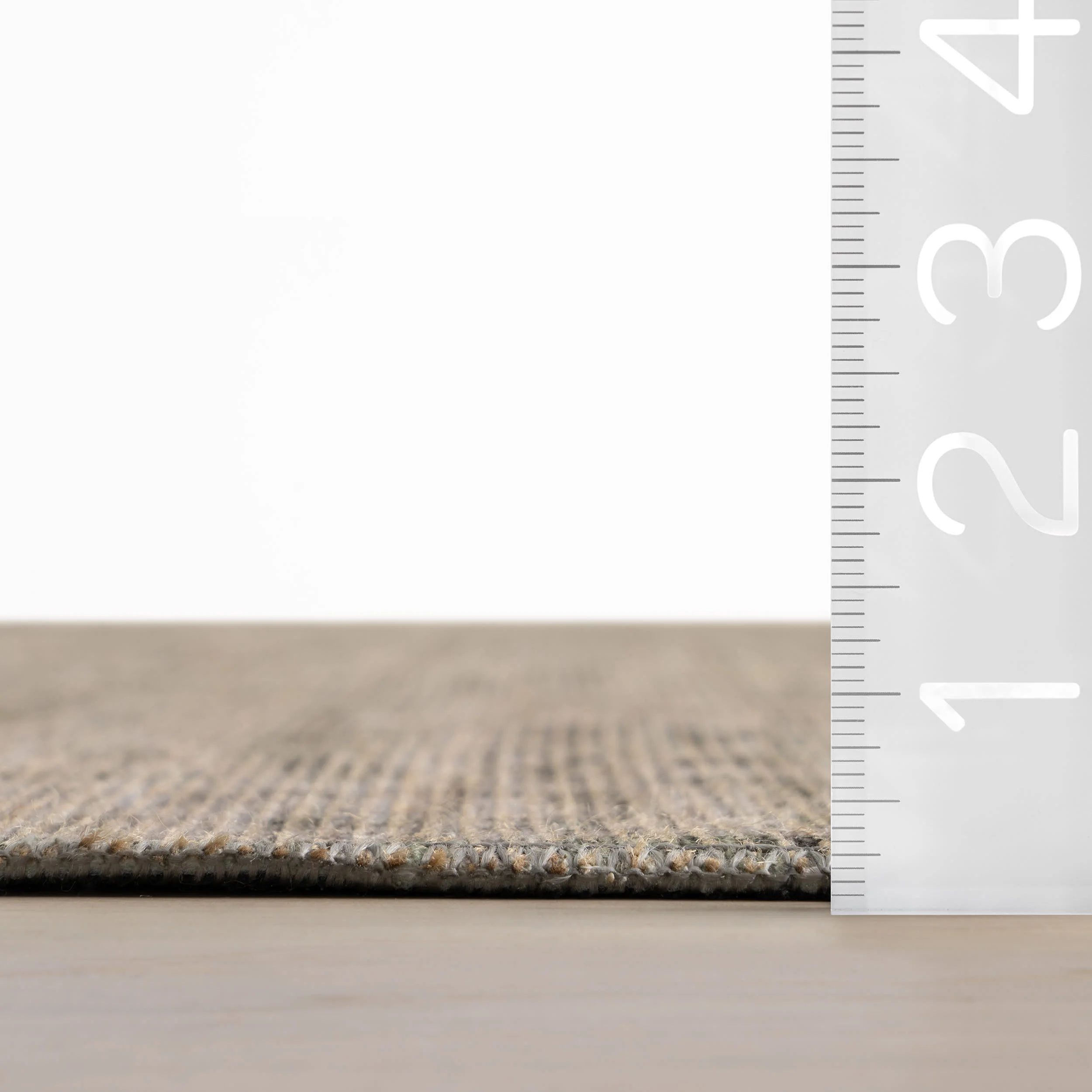Nefre Traditional Diamond Rug | Green - Image 6