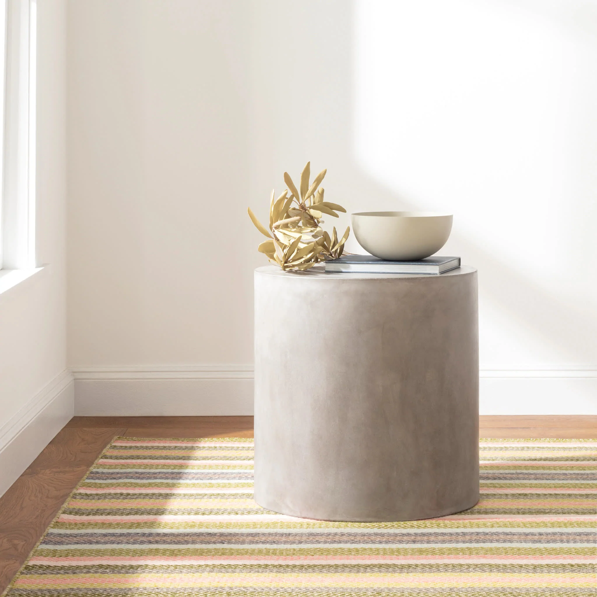 Nip Tuk Handwoven Wool Rug | Rose - Image 2