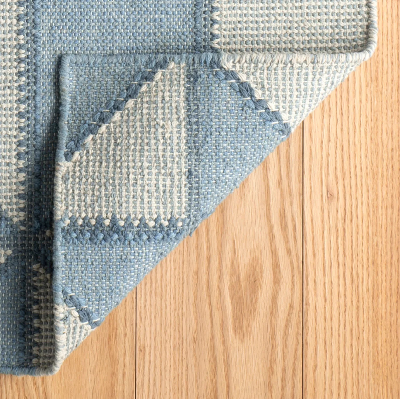 Ojai Hand Loom Knotted Cotton Rug | Blue - Image 7