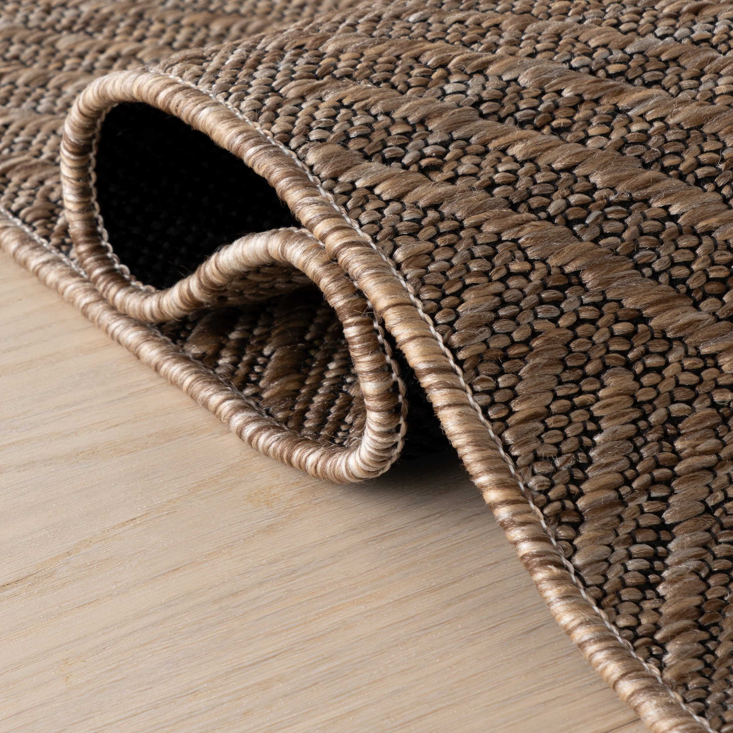 Onaia Contemporary Trellis Indoor/Outdoor Rug | Brown - Image 10