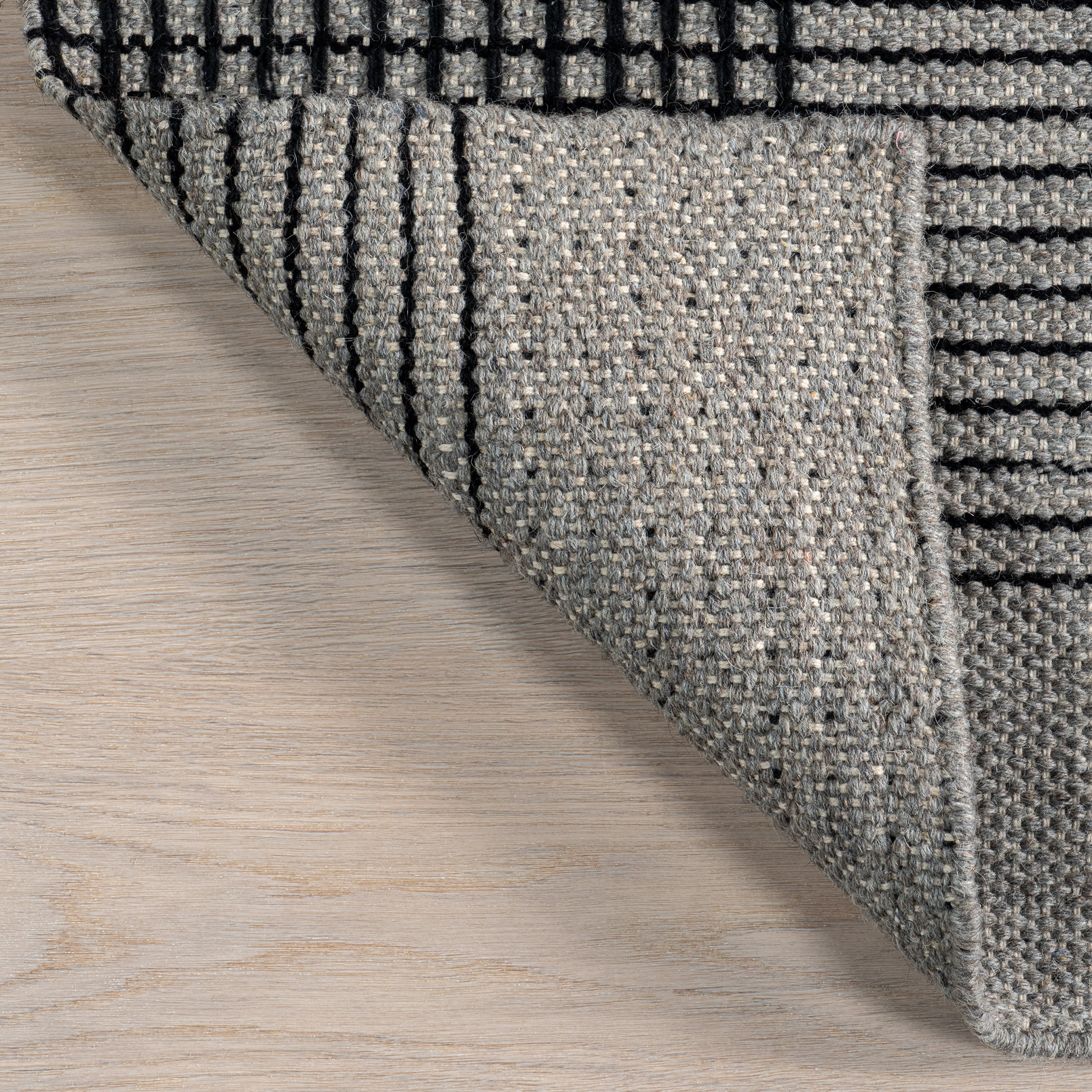 Oregon Plaid Wool Rug | Grey - Image 5