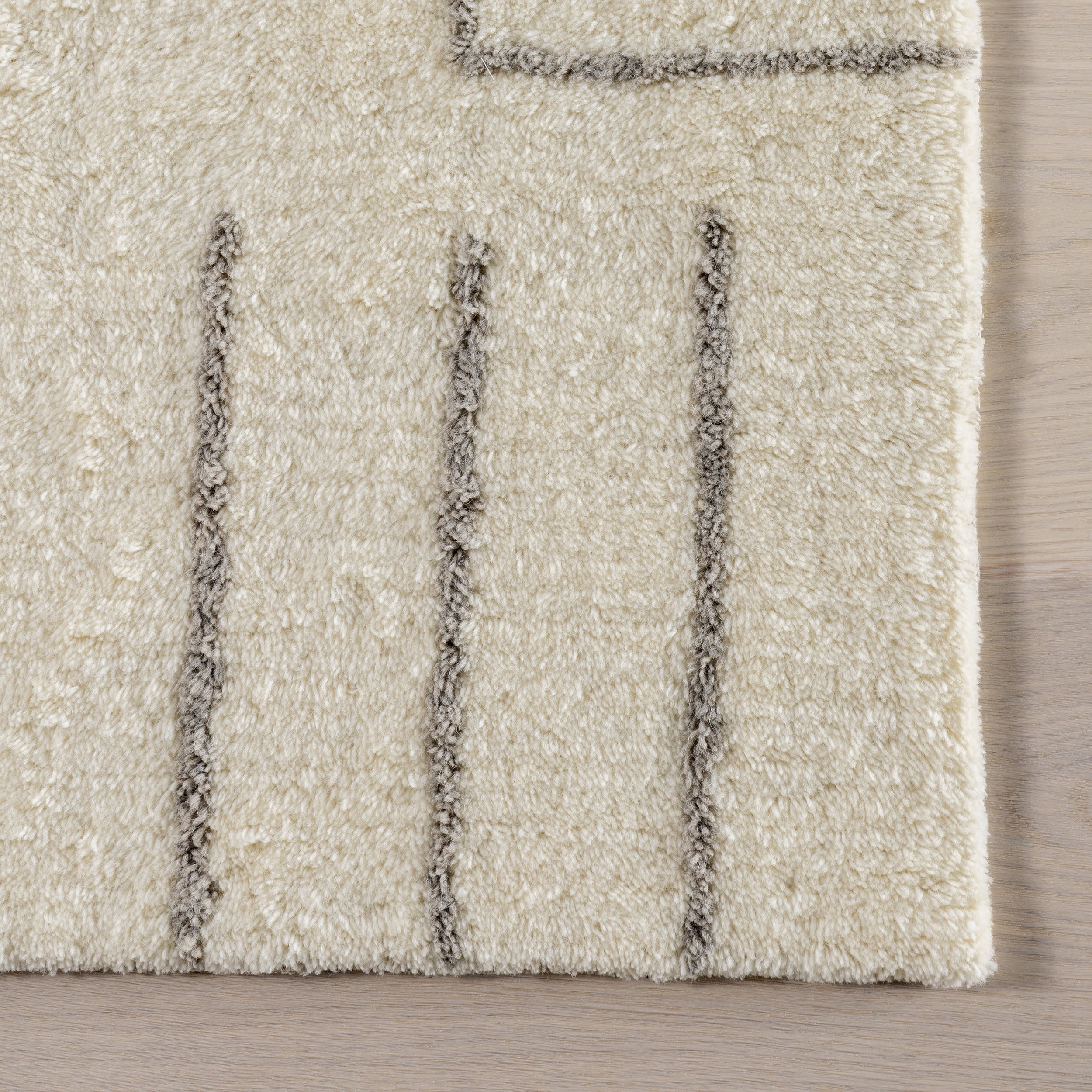 Outpost Graphic Rug | Ivory - Image 4