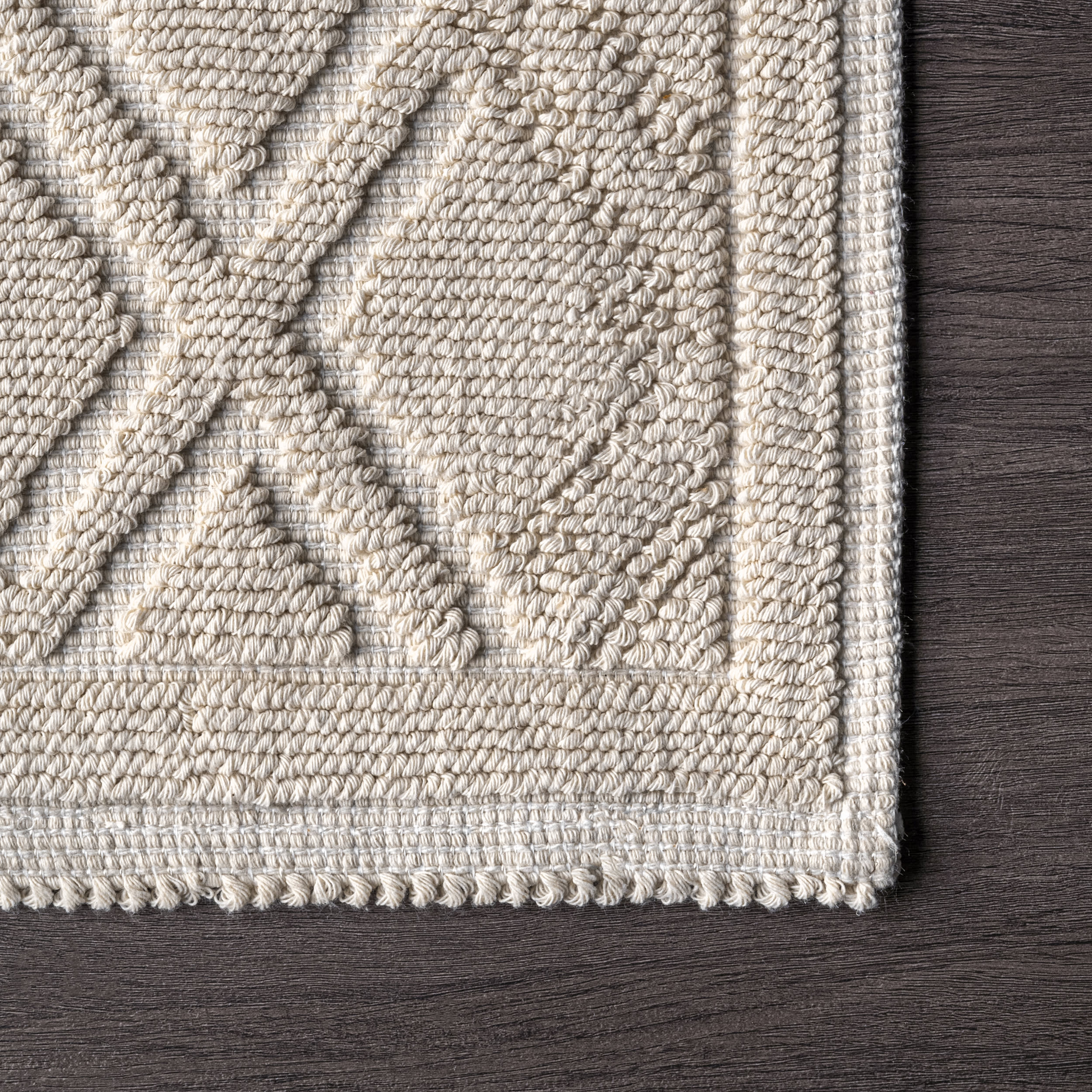 Paned Trellis Bath Mat | Ivory - Image 3