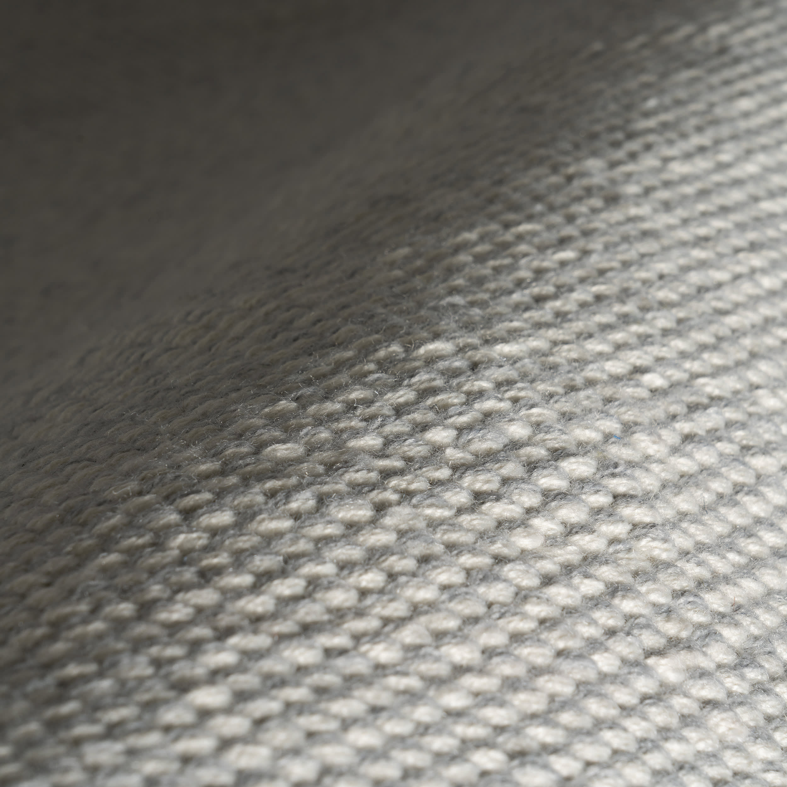Pebble Handwoven Performance Rug | Grey - Image 6