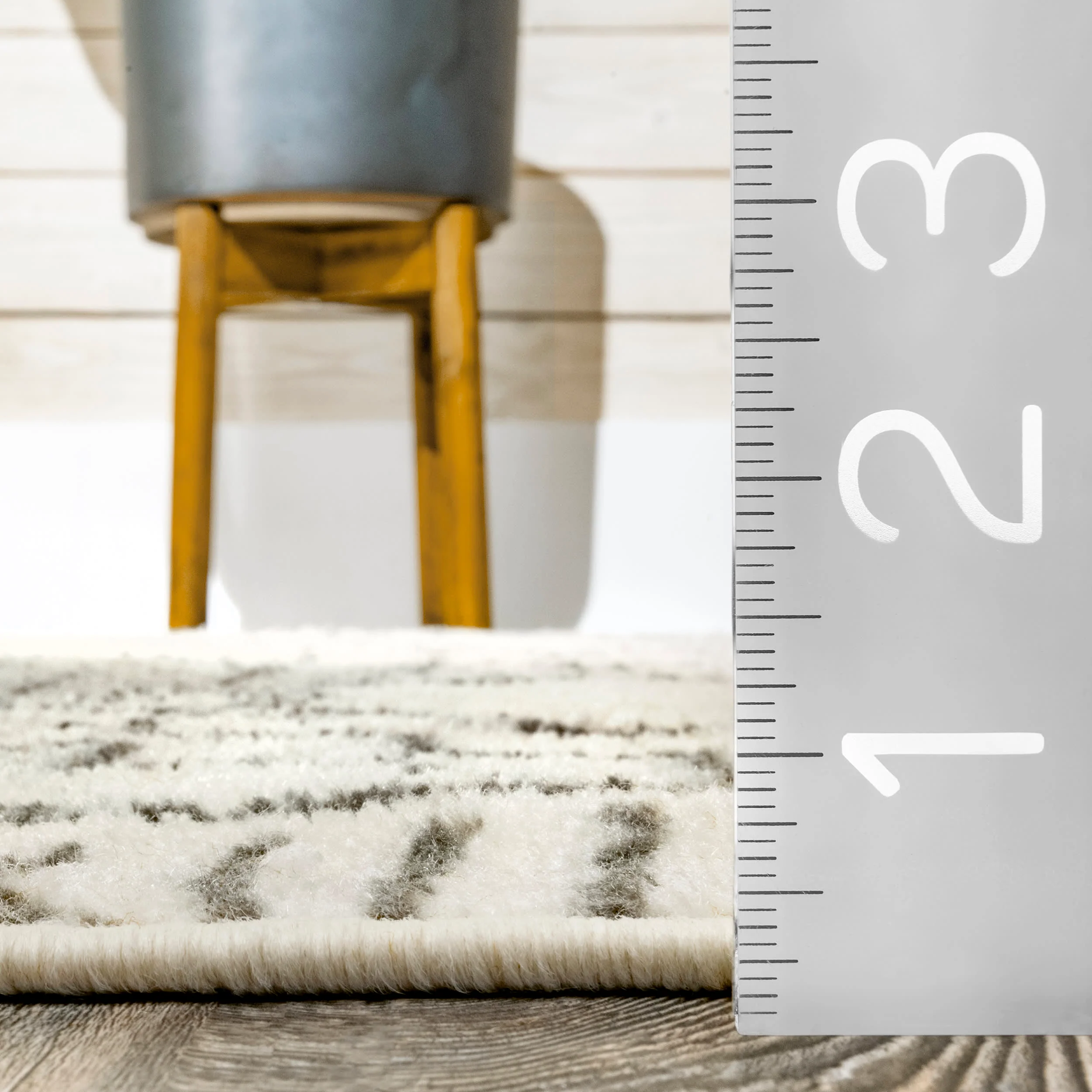 Pendant Tribal Non-Slip Backing Rug | Beige - Image 5