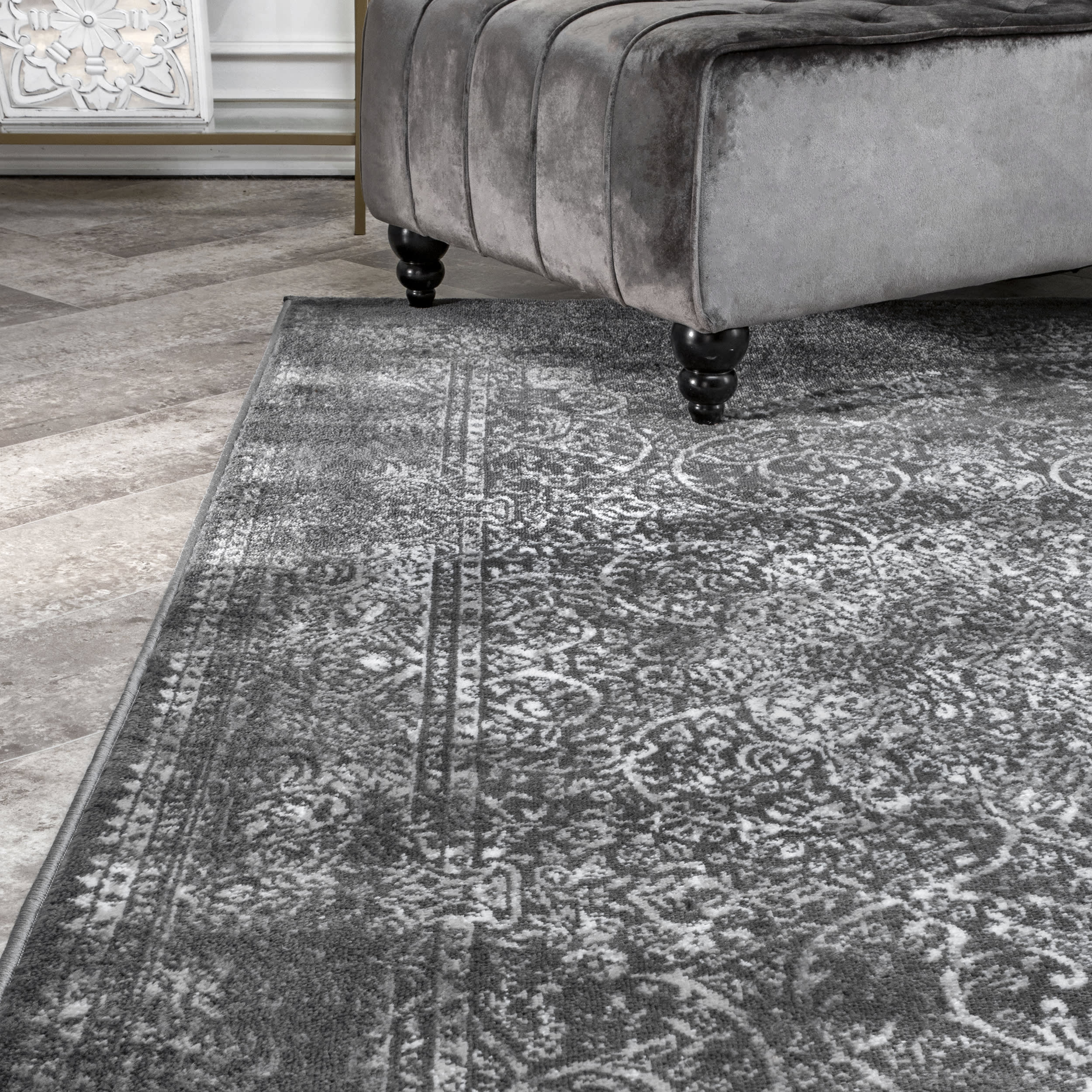 Persian Wreath Rug | Dark Grey - Image 4