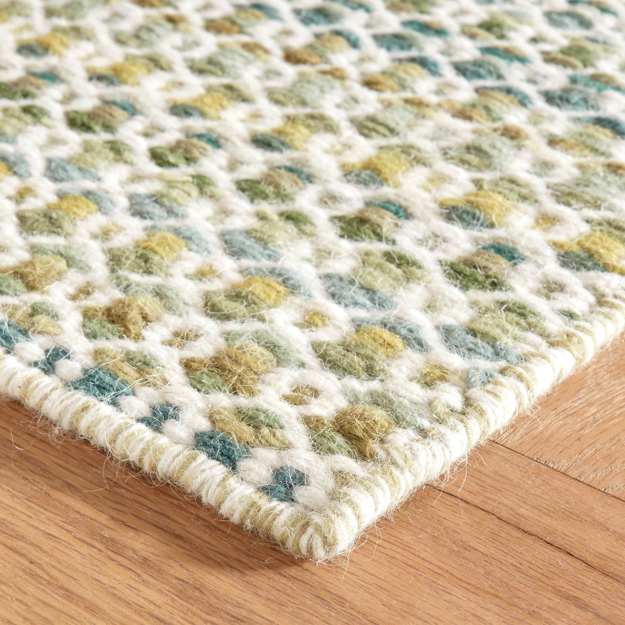 Poppy Handwoven Wool Rug | Moss - Image 6