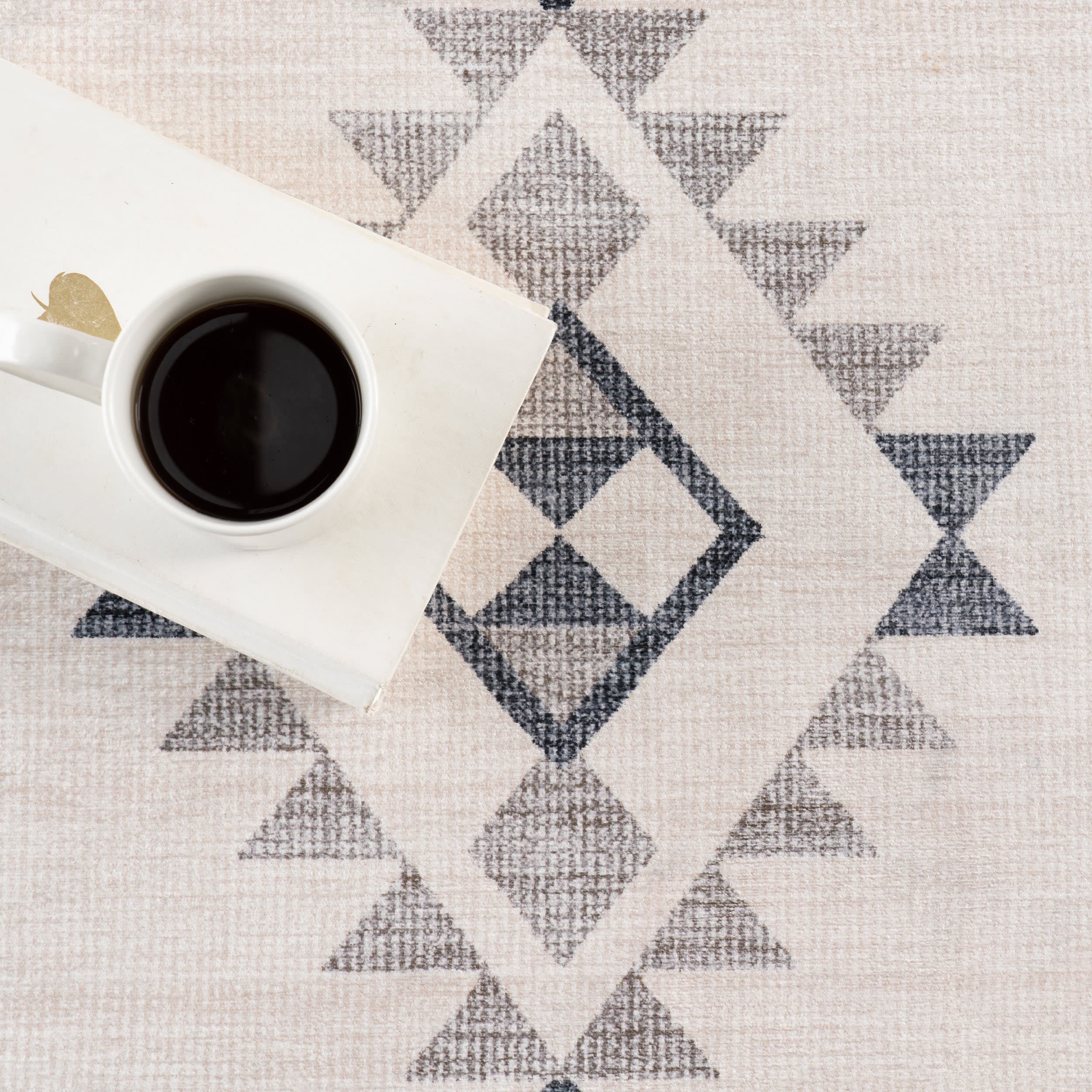 Poppy Persian Spill Proof Washable Rug | Cream - Image 8