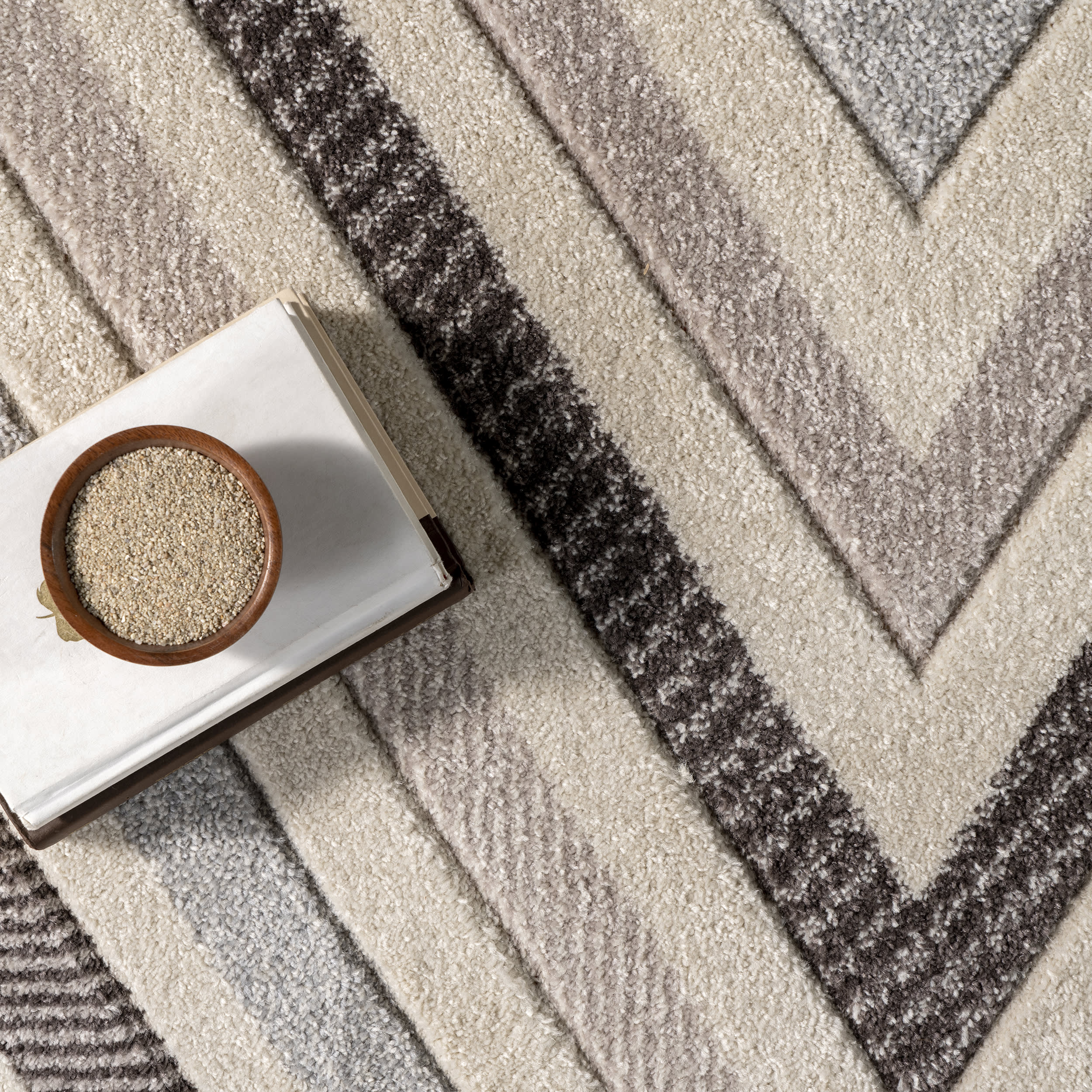 Radiant Chevrons Rug | Grey - Image 6
