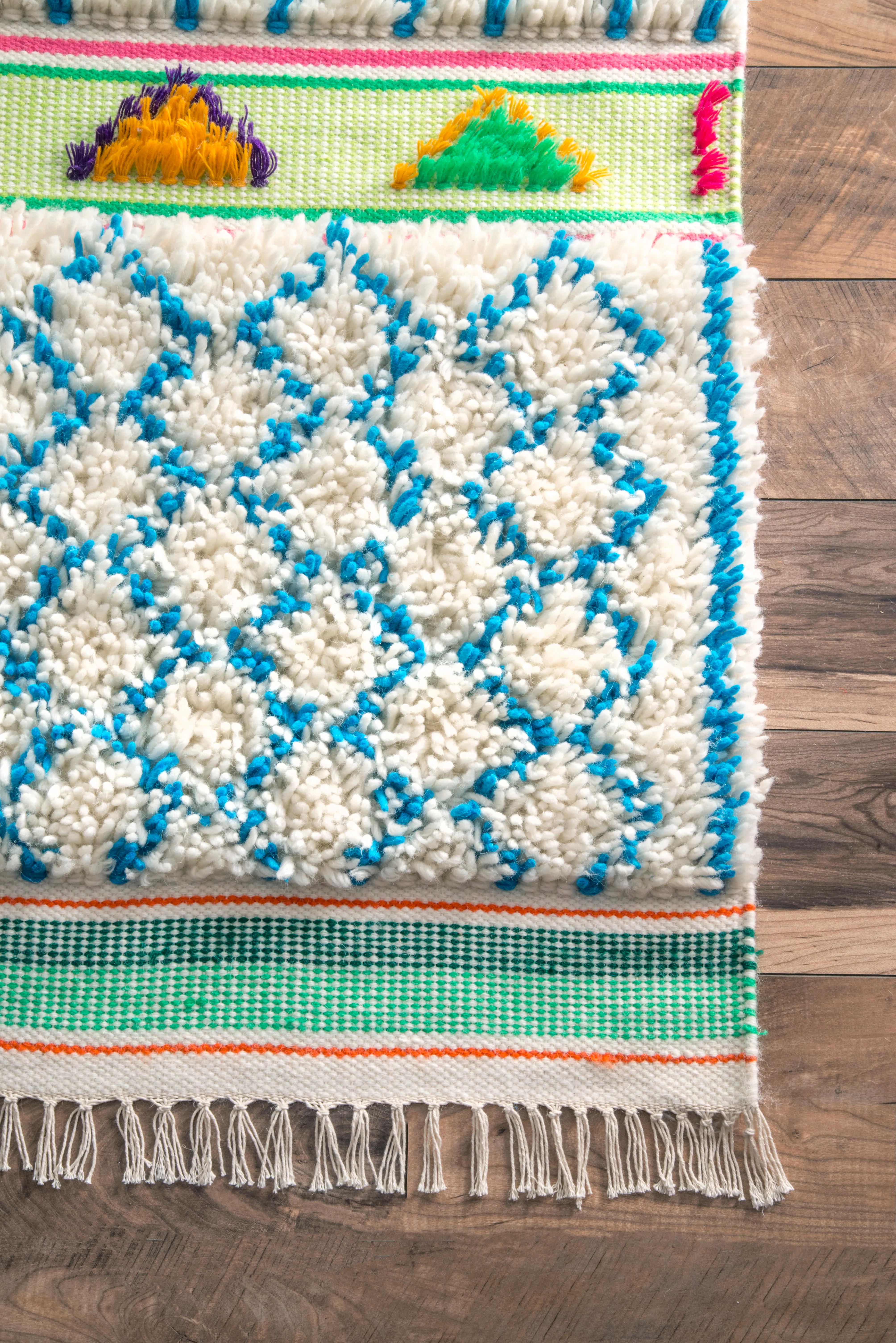 Raised Diamond Trellis Shag Rug | Ivory - Image 2