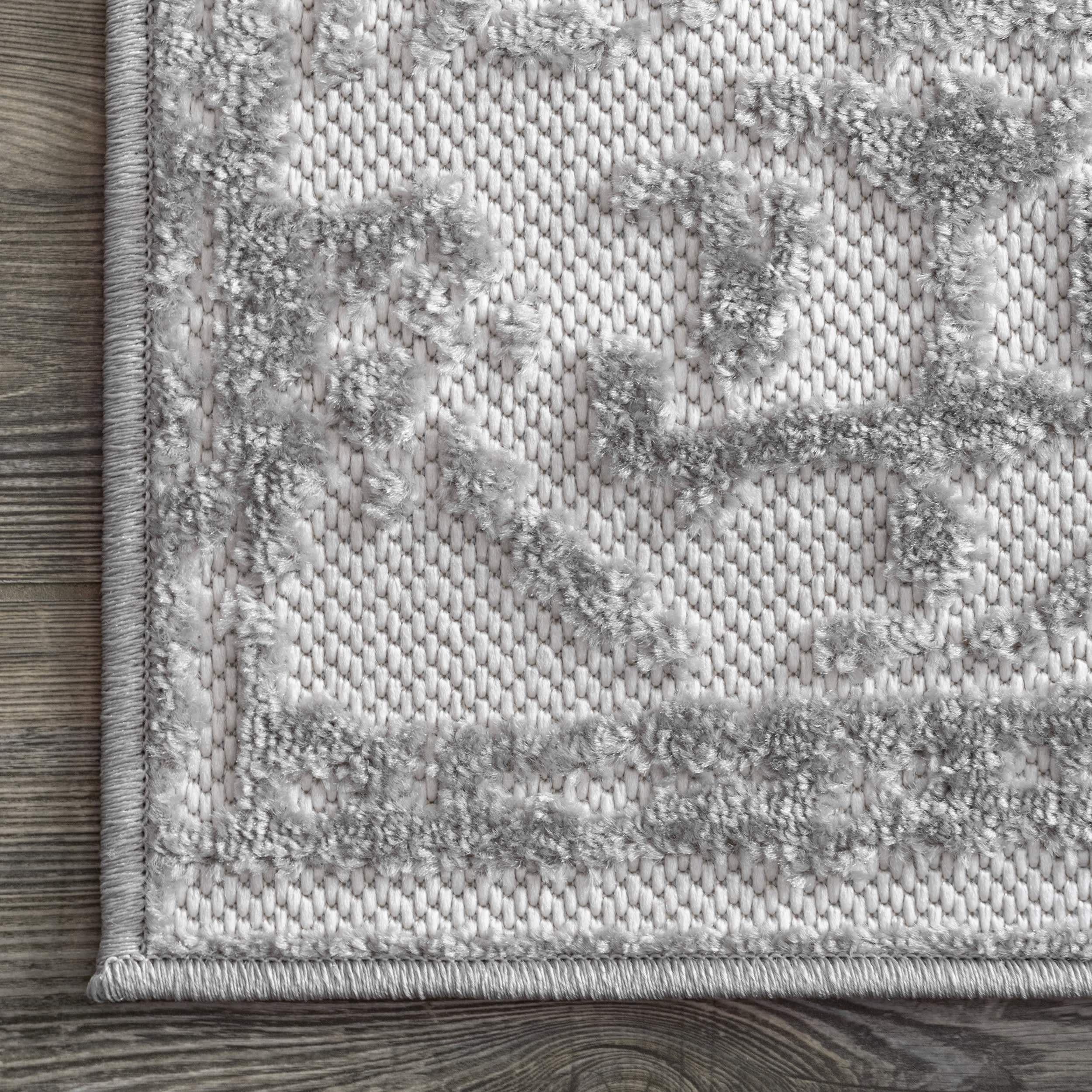 Raised Floral Medallion Indoor/Outdoor Rug | Grey - Image 3