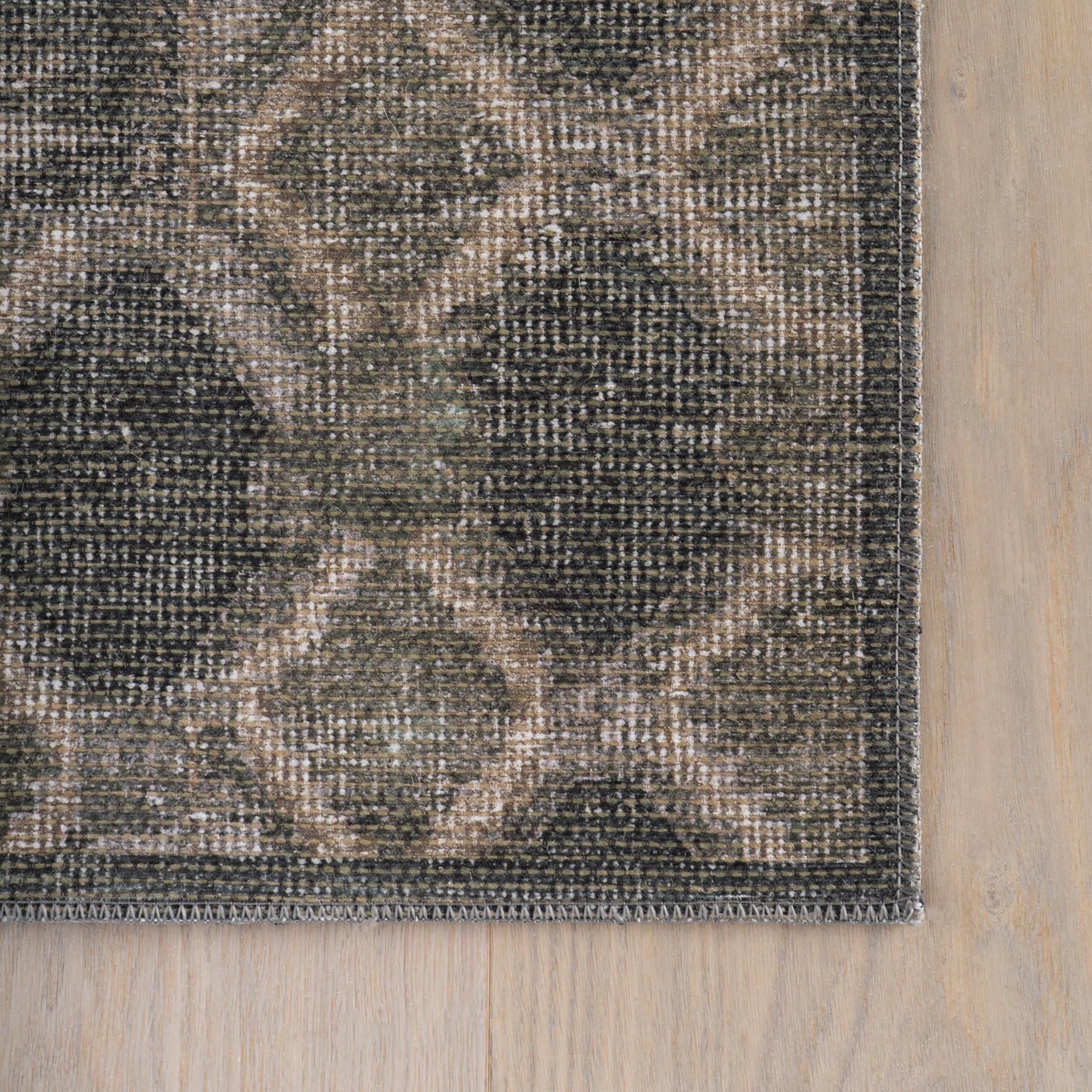 Ravika Traditional Vintage & Distressed Rug | Blue - Image 4
