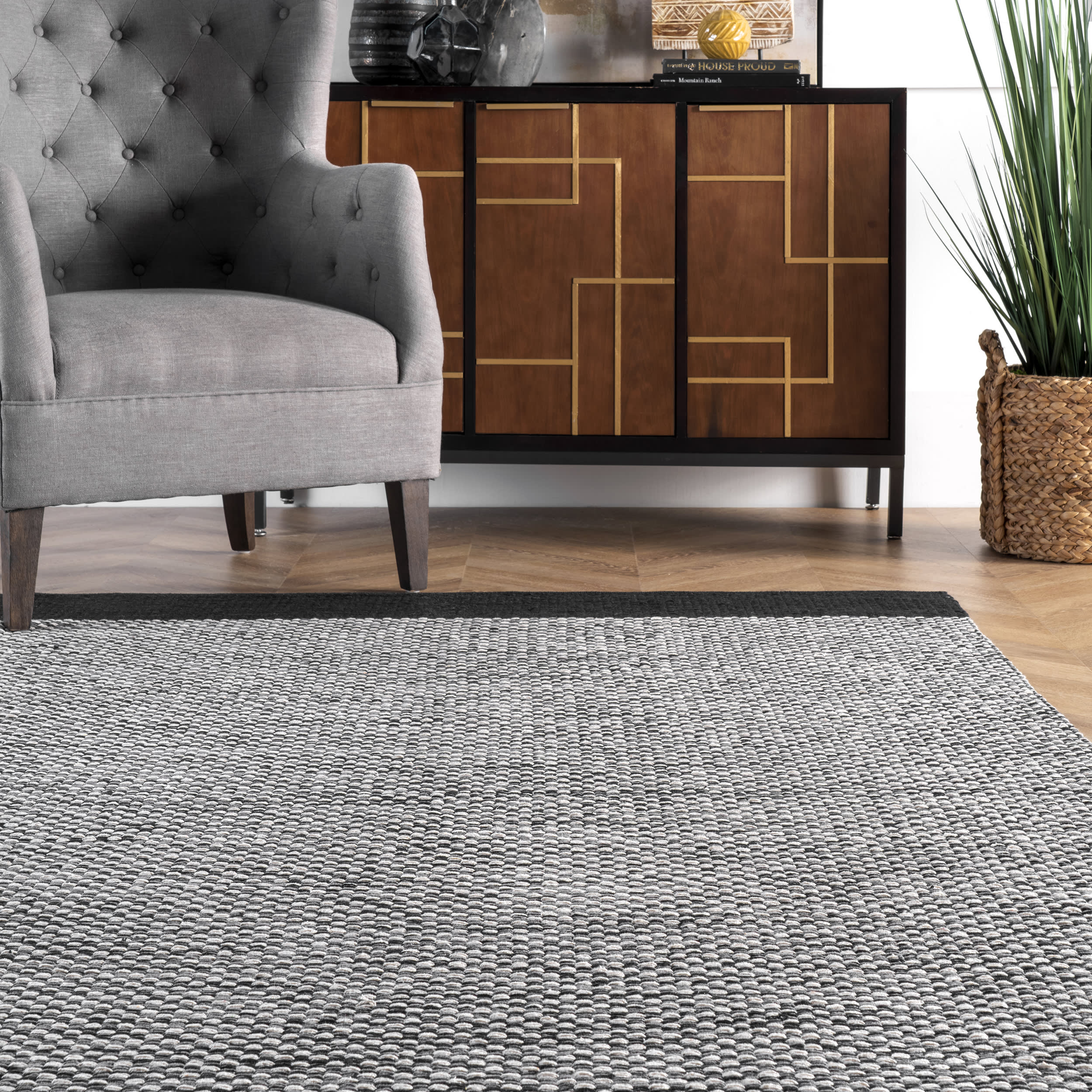 Reversible Cotton Solid Flatweave Rug | Black - Image 4