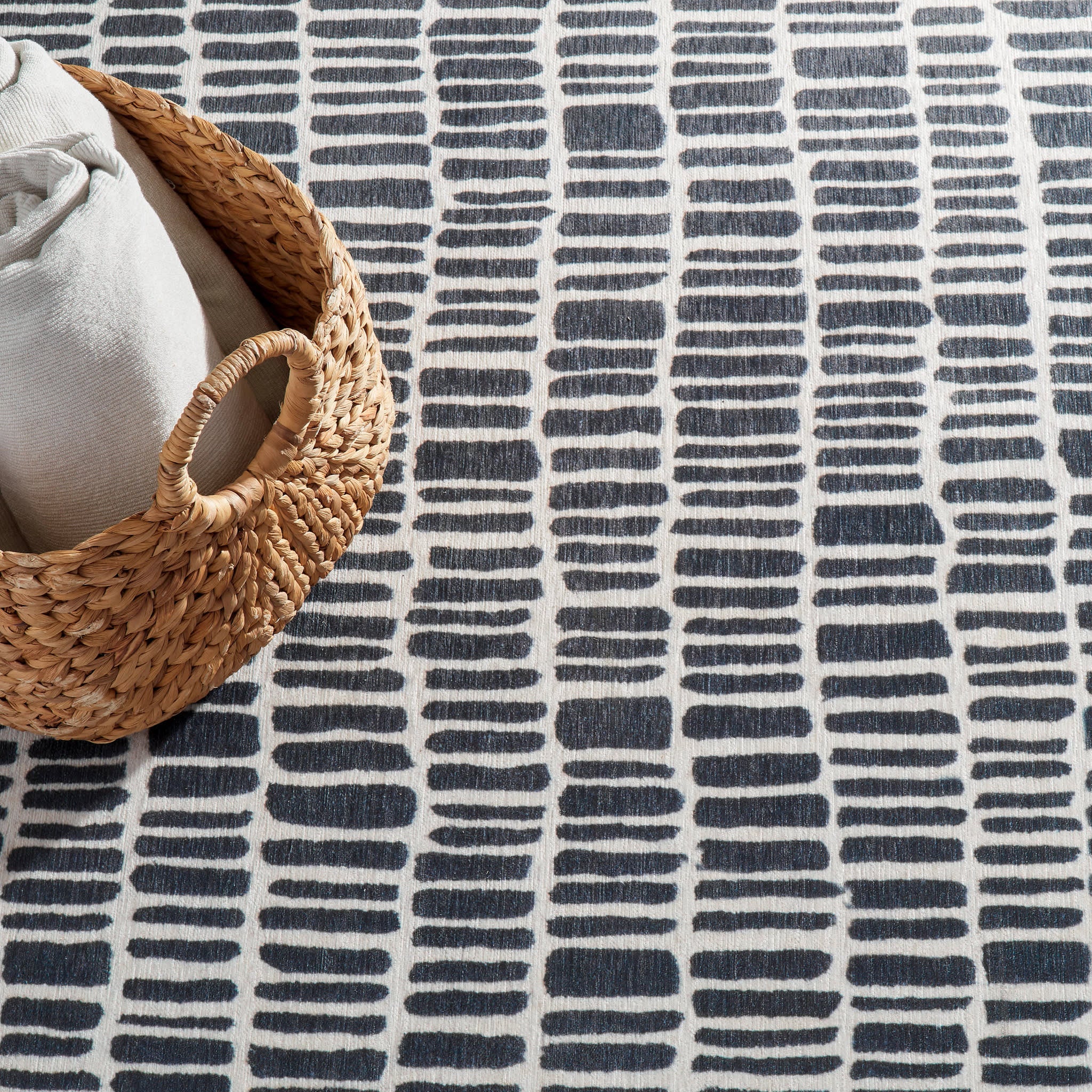 Roark Machine Washable Rug | Charcoal - Image 3