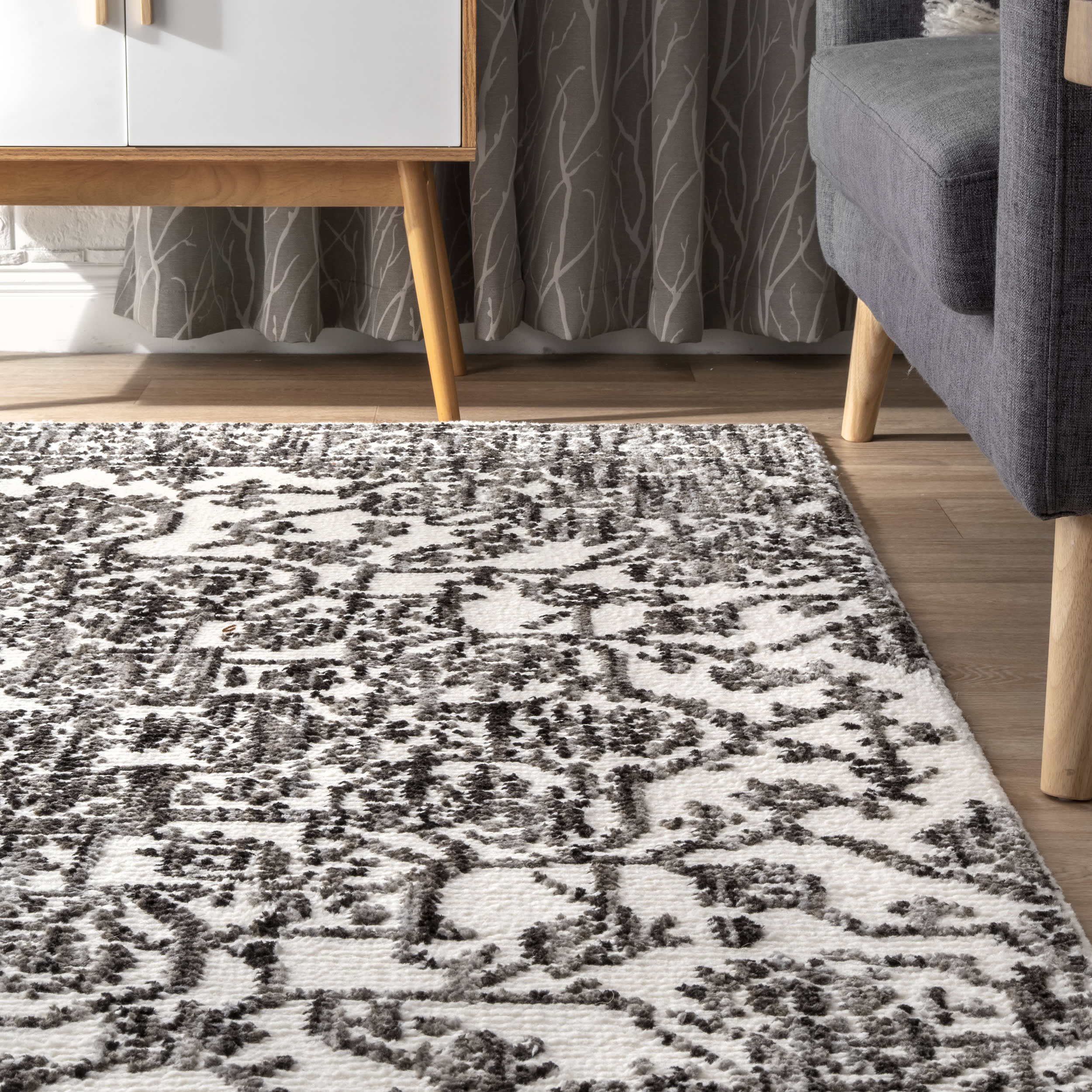 Rosette Medallion Rug | Grey - Image 4