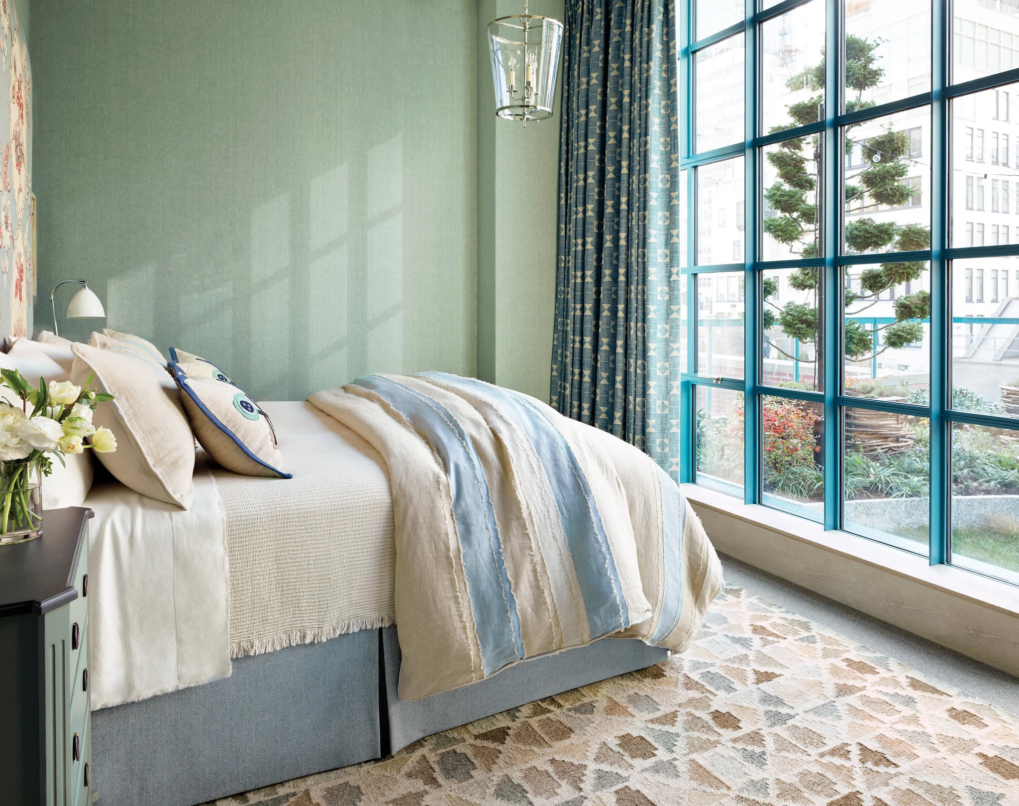 Hoyt Coverlet | Alabaster - Image 2