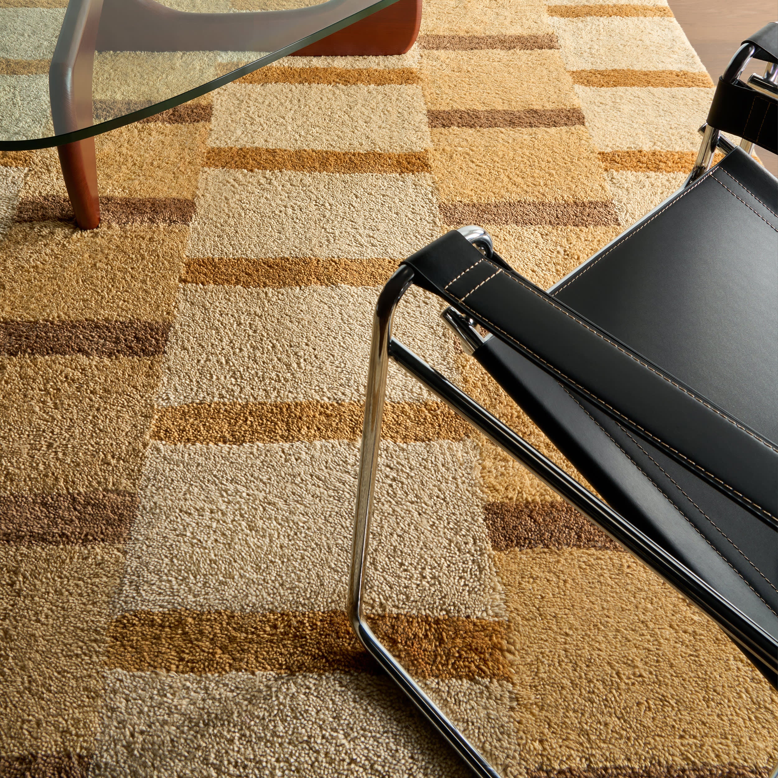 Saga Geometric Rug | Amber - Image 4