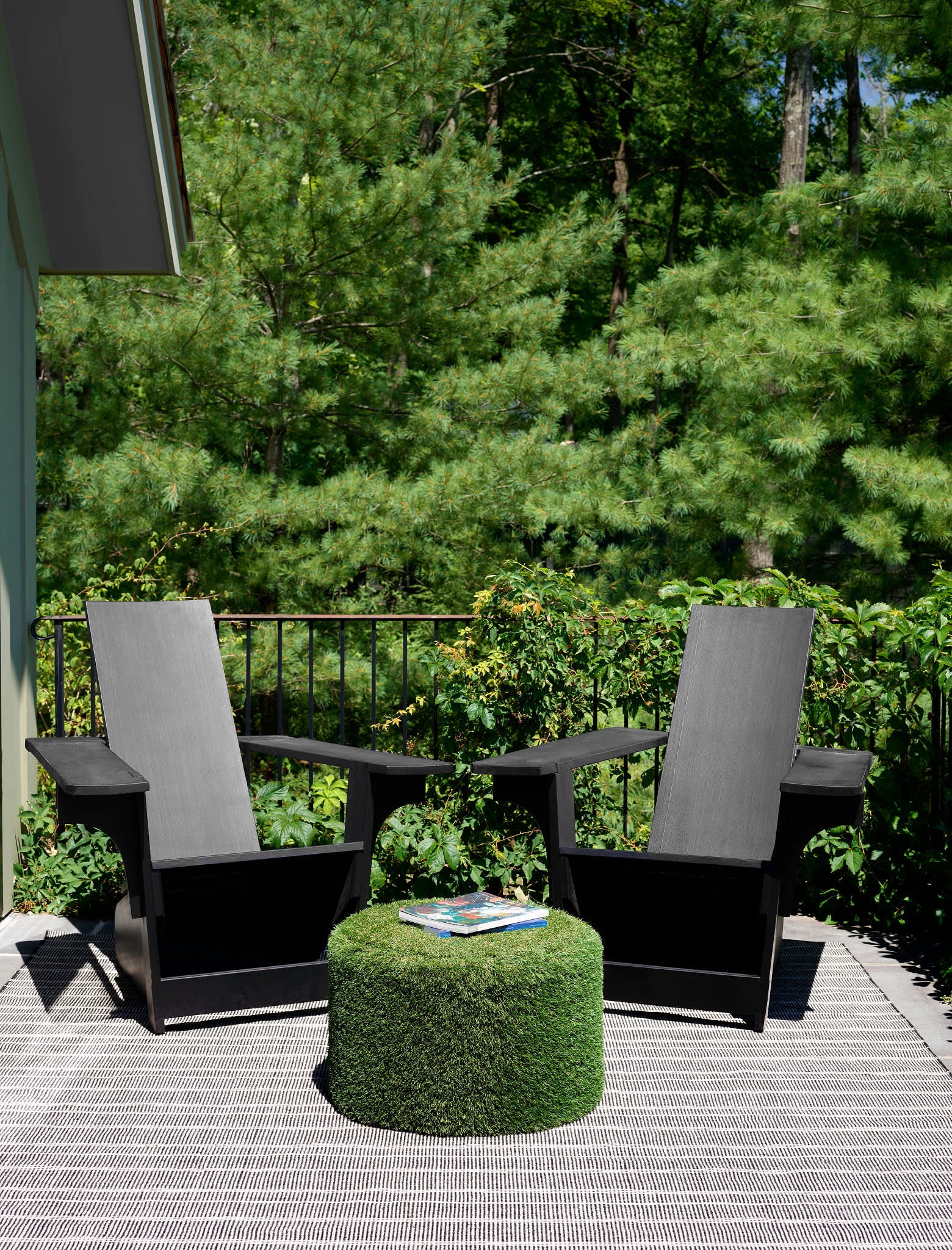 Samson Handwoven Indoor/Outdoor Rug by Bunny Williams | Black - Image 3