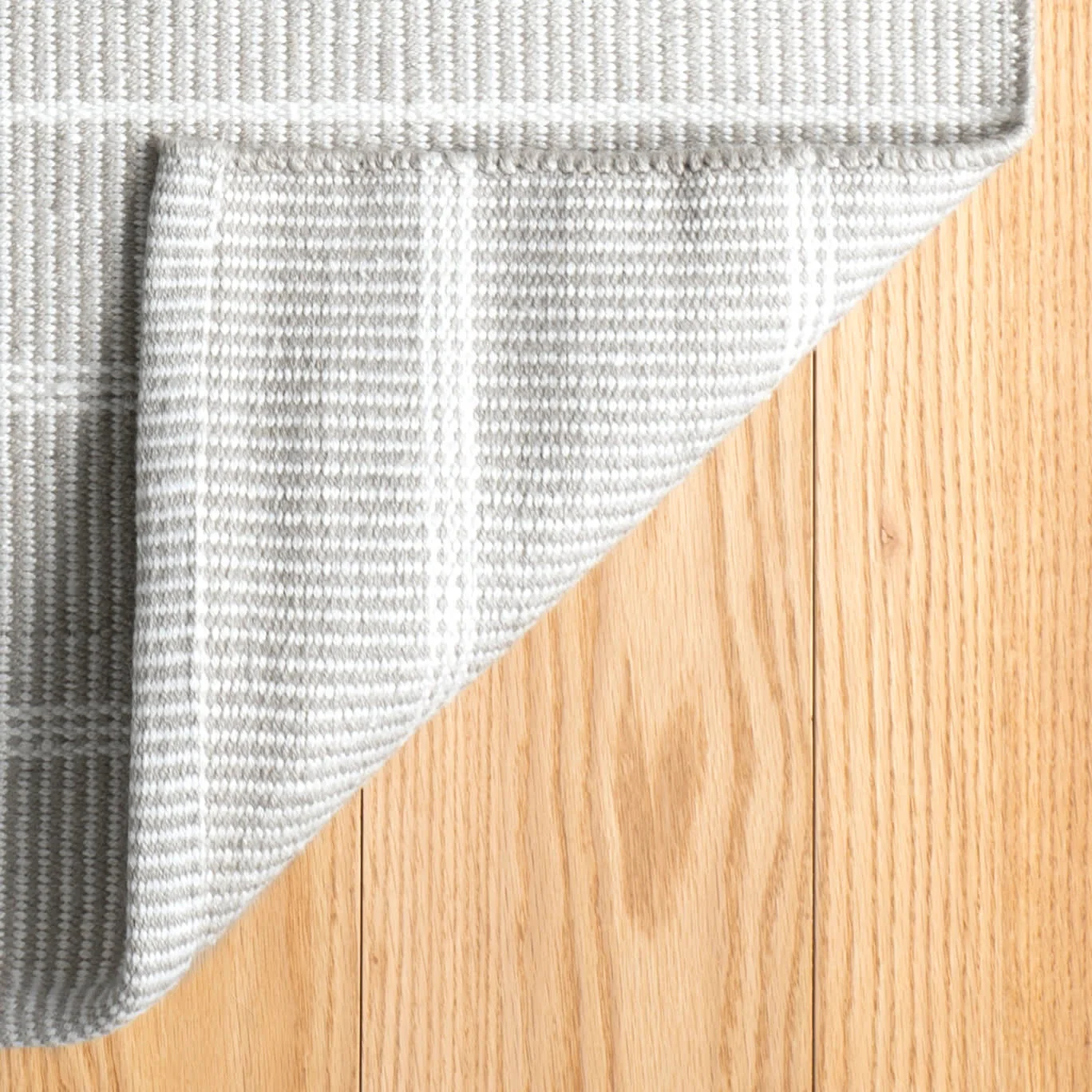 Samson Handwoven Indoor/Outdoor Rug by Bunny Williams | Grey - Image 8