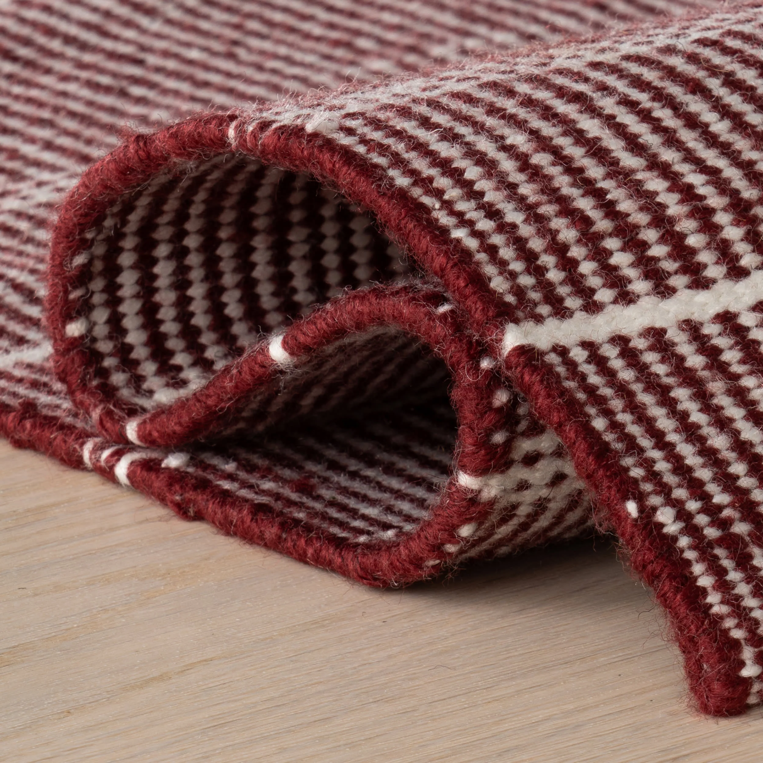 Samson Handwoven Indoor/Outdoor Rug by Bunny Williams | Red - Image 3