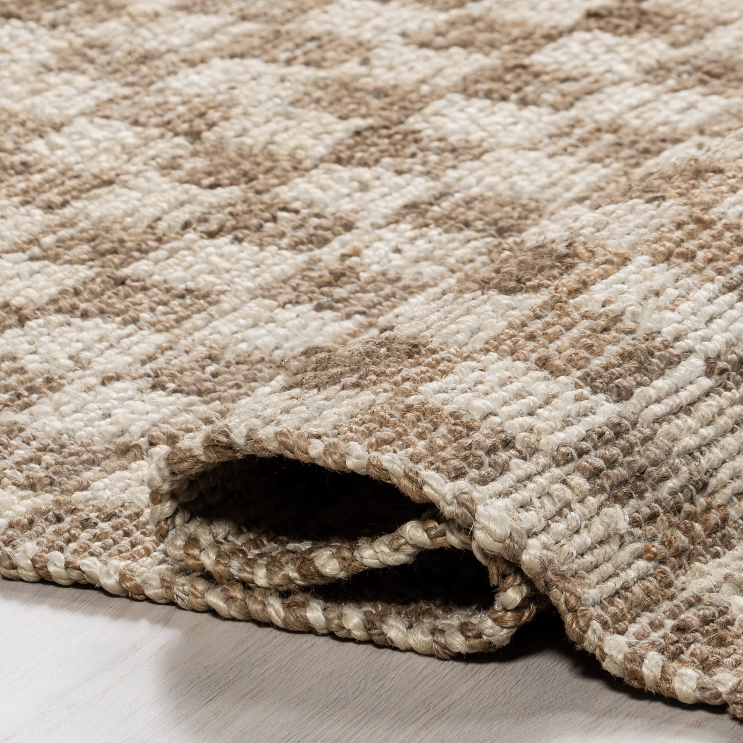 Sandye Retro Checkered Jute Rug | Natural - Image 8