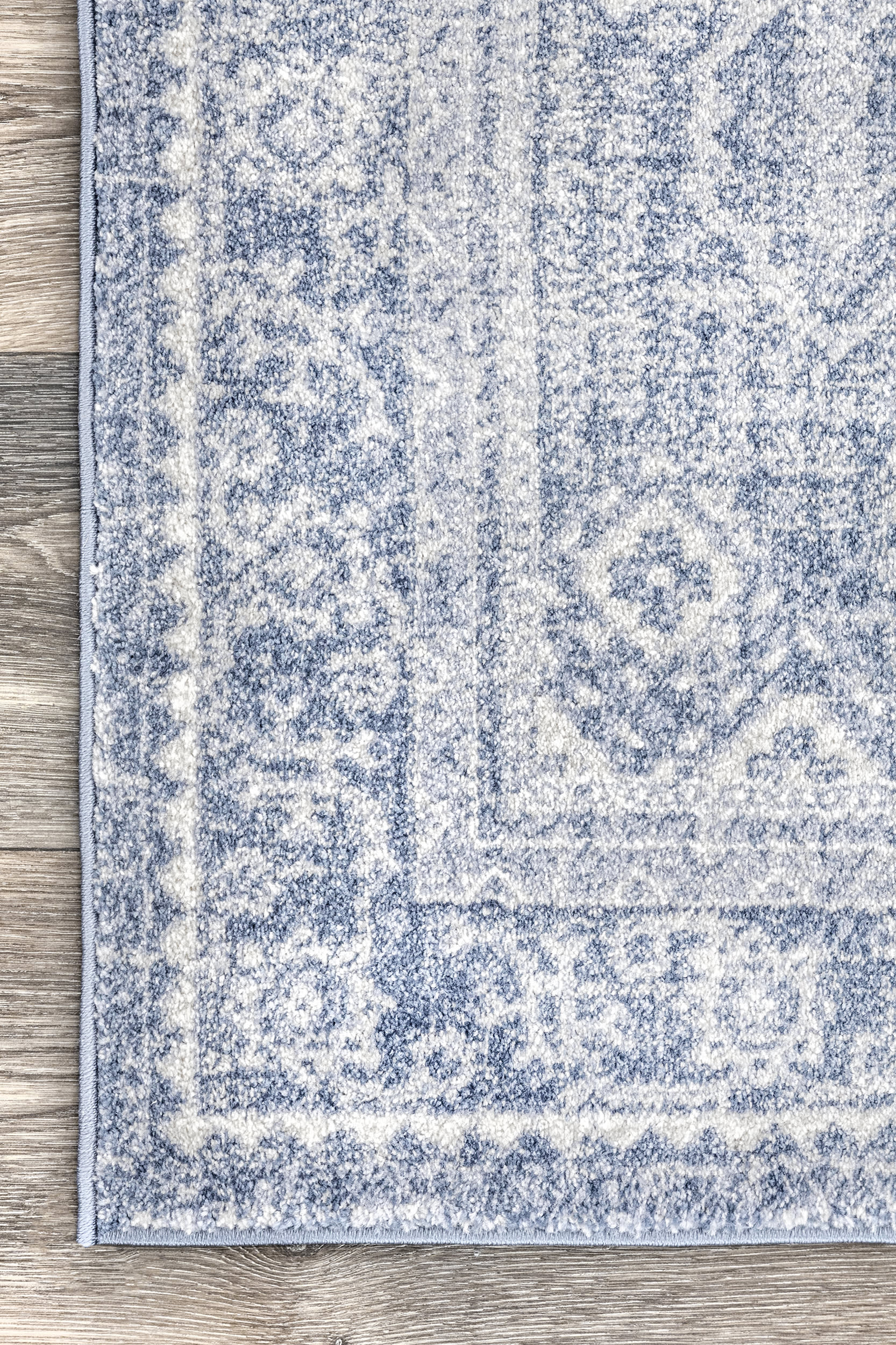 Serrated Emblem Rug | Blue - Image 3