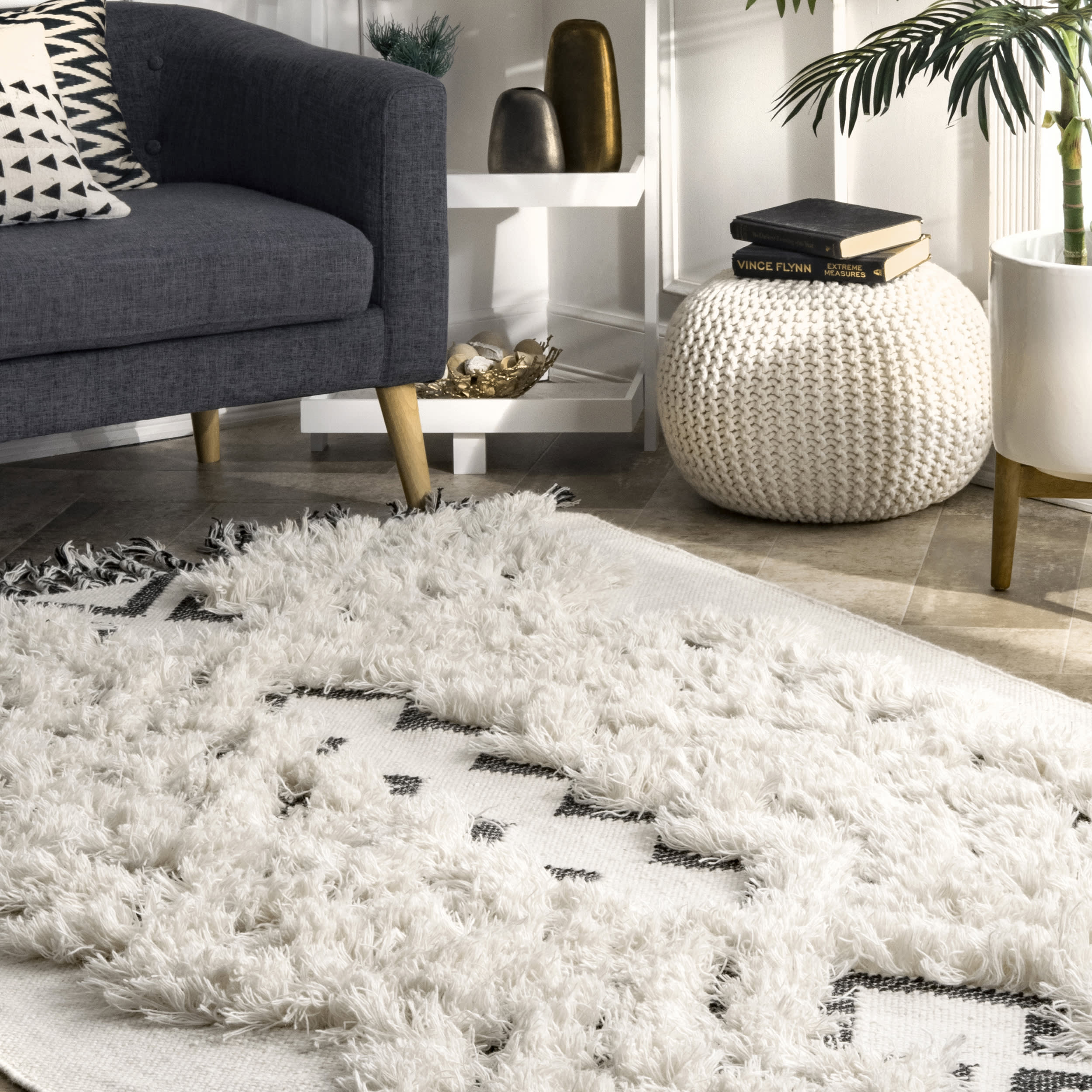 Shaggy Chevrons Rug | Ivory - Image 4