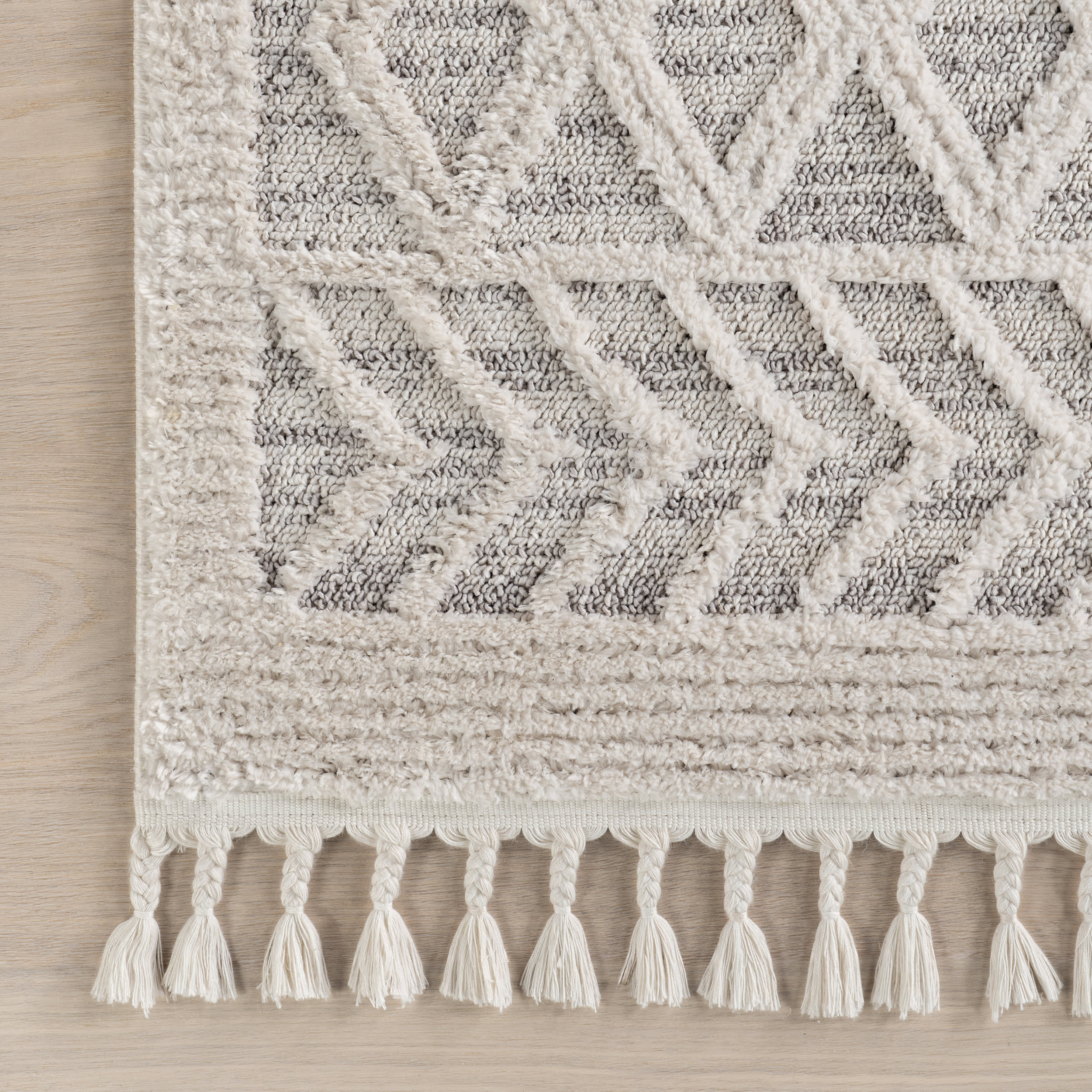 Shaggy Lattice Tassel Rug | Light Grey - Image 4