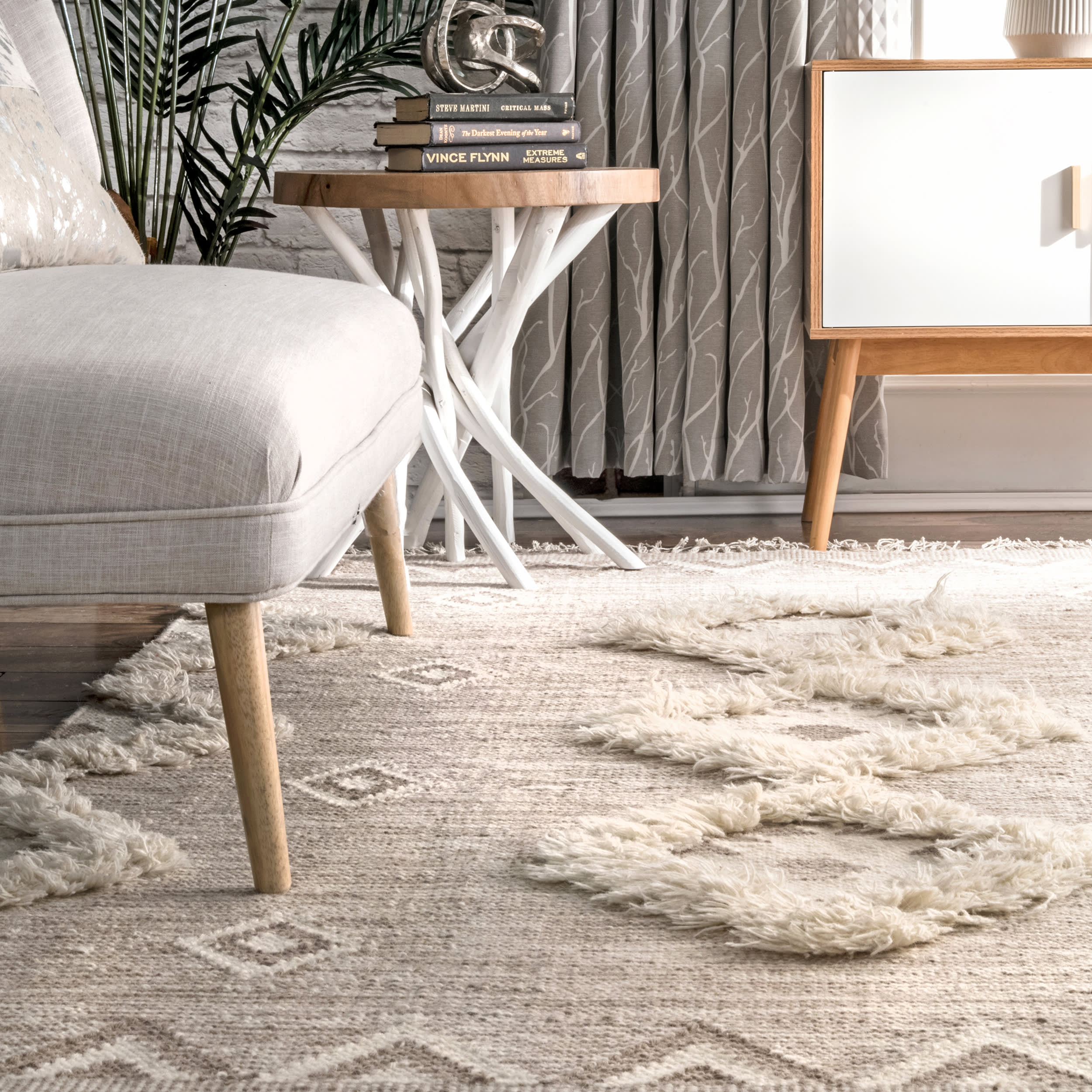 Shaggy Moroccan Lattice Fringe Rug | Beige - Image 4