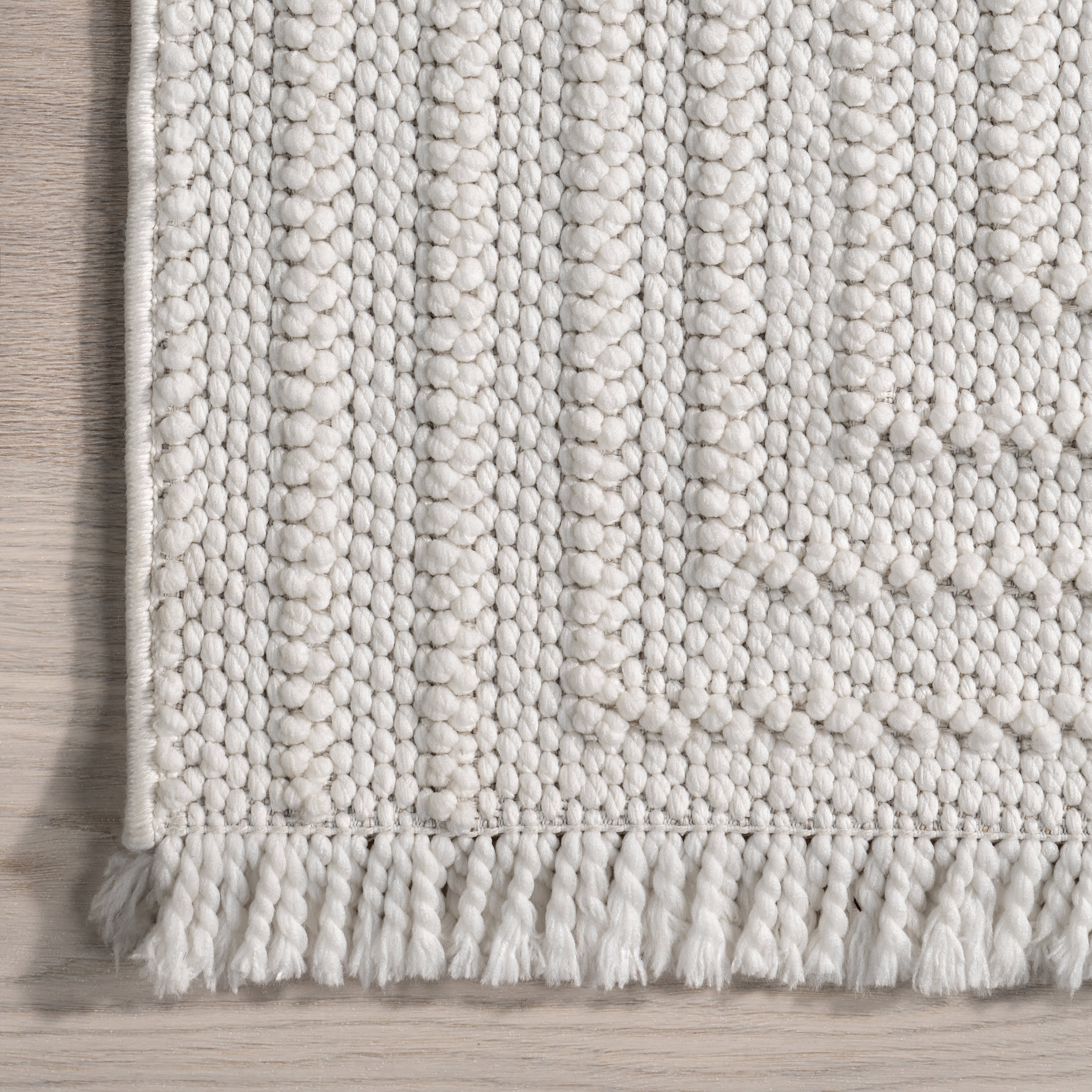 Sisile Zen Garden Tasseled Rug | Off White - Image 3