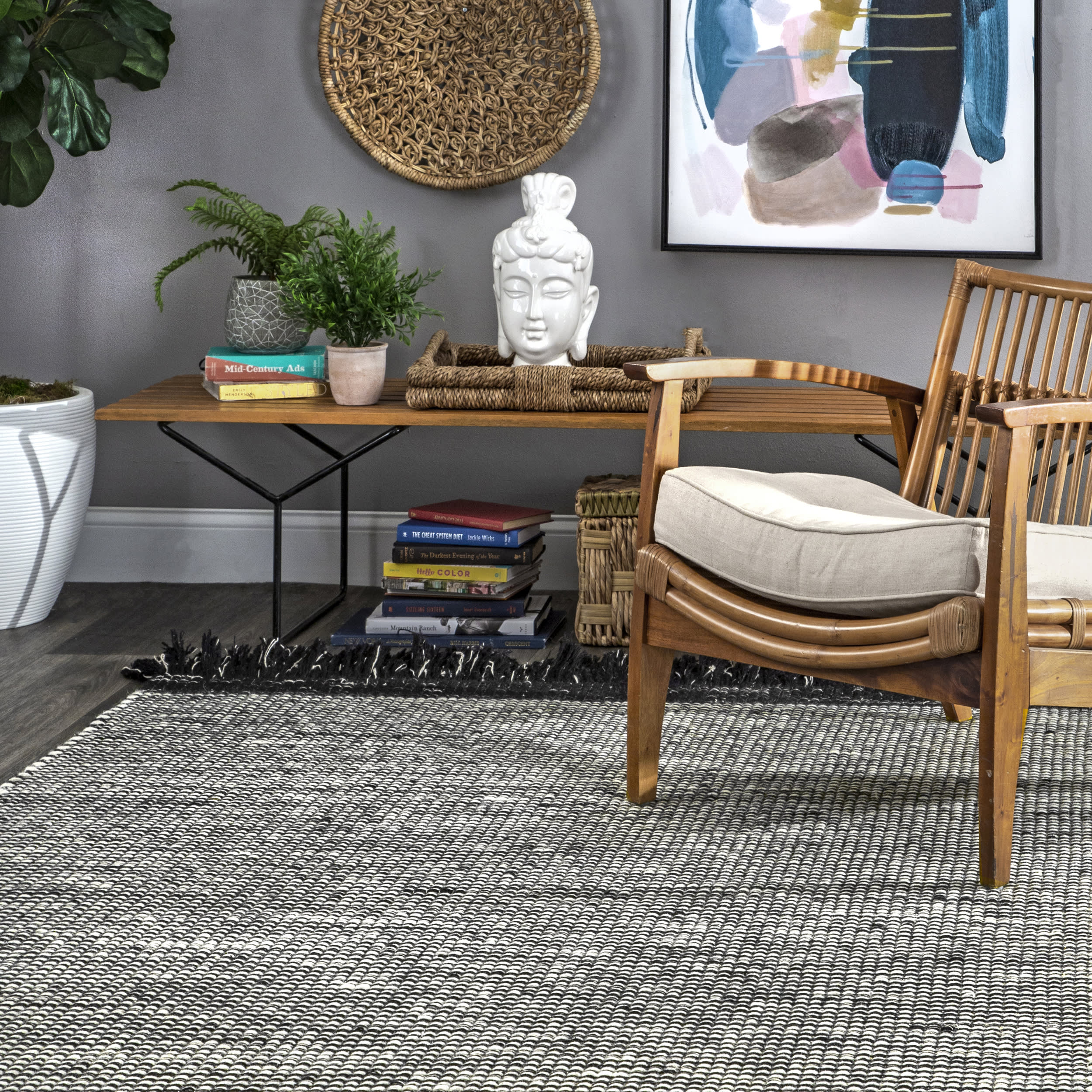 Stippled Tasseled Rug | Black - Image 2