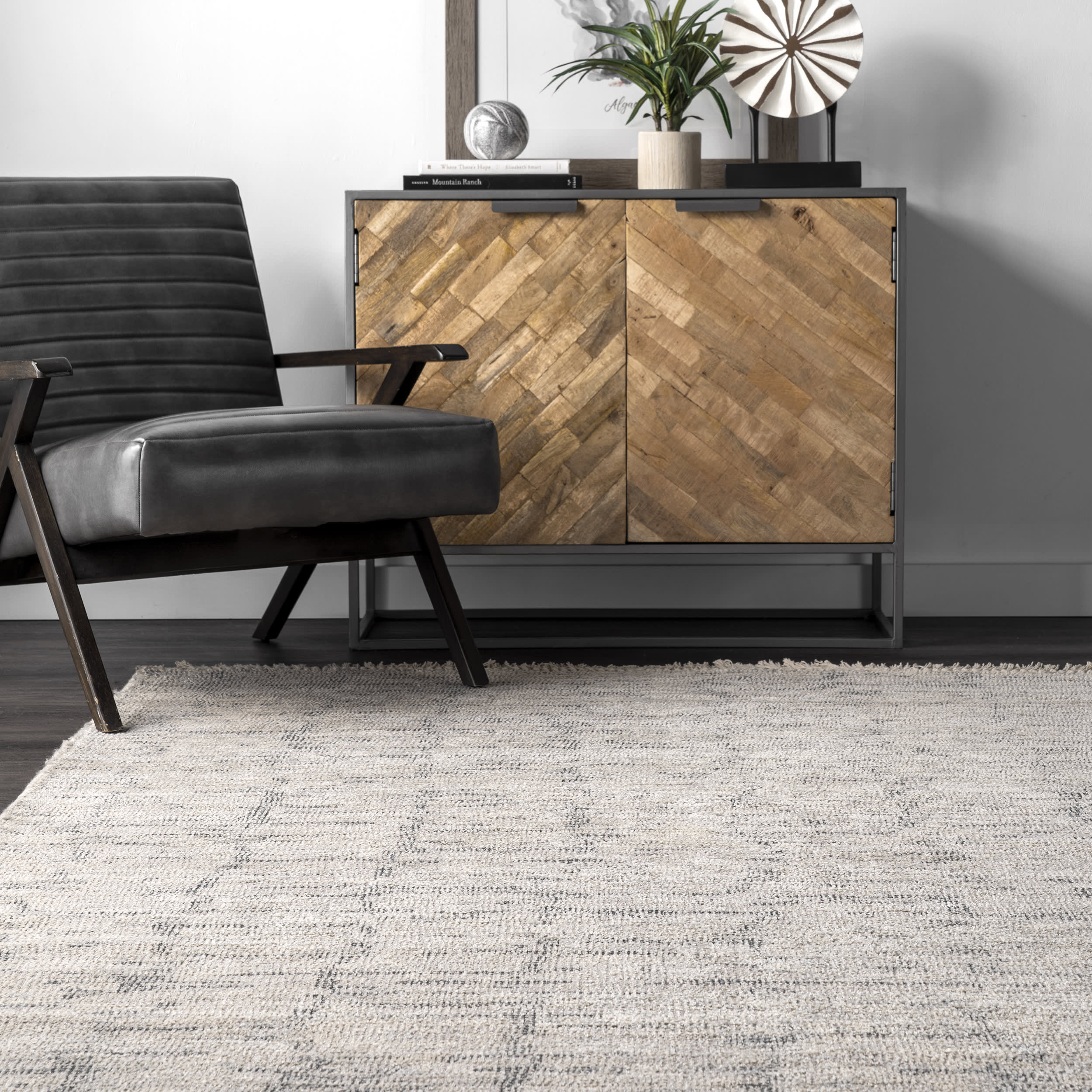 Striated Abstract Rug | Grey - Image 4