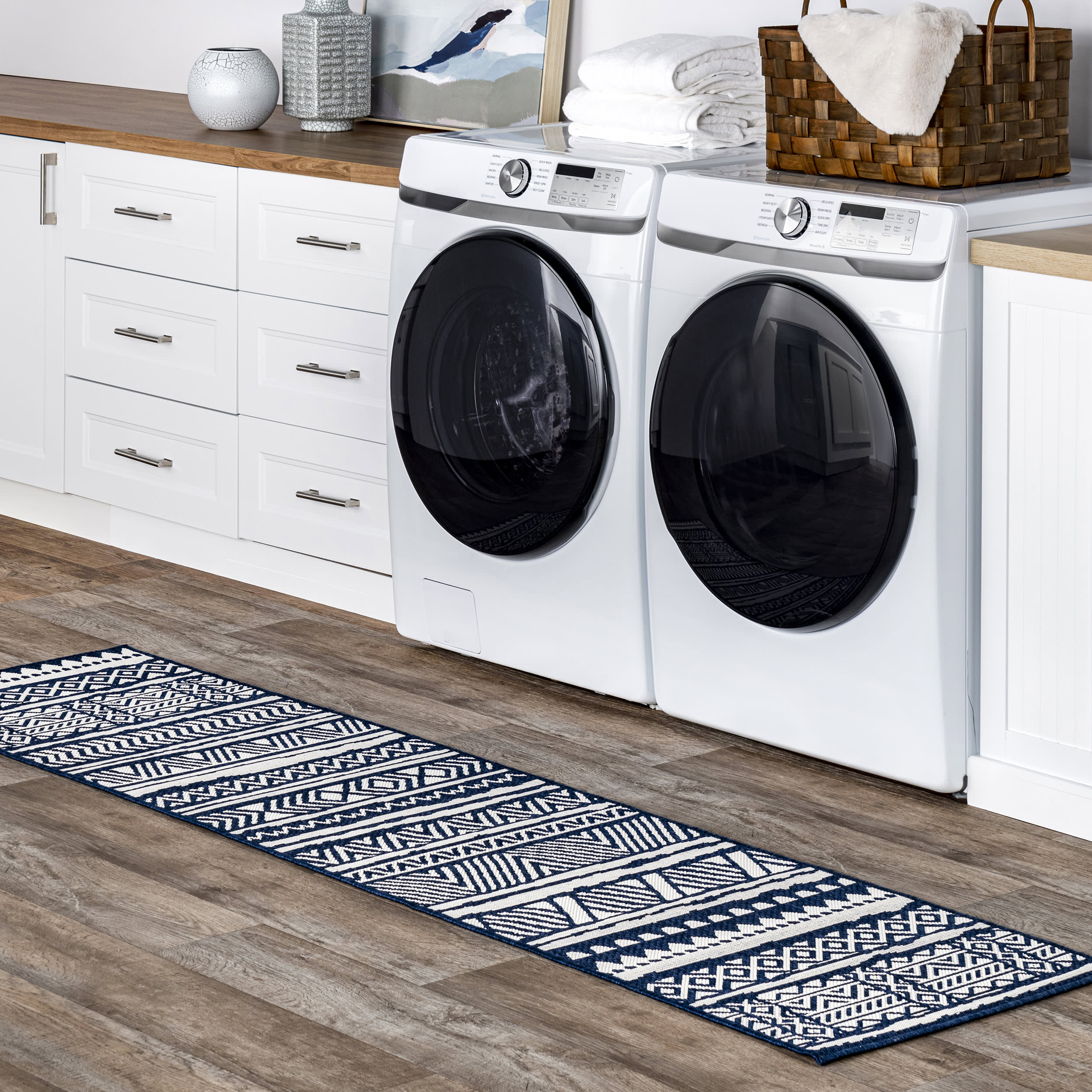 Striped Banded Indoor/Outdoor Rug | Navy - Image 2