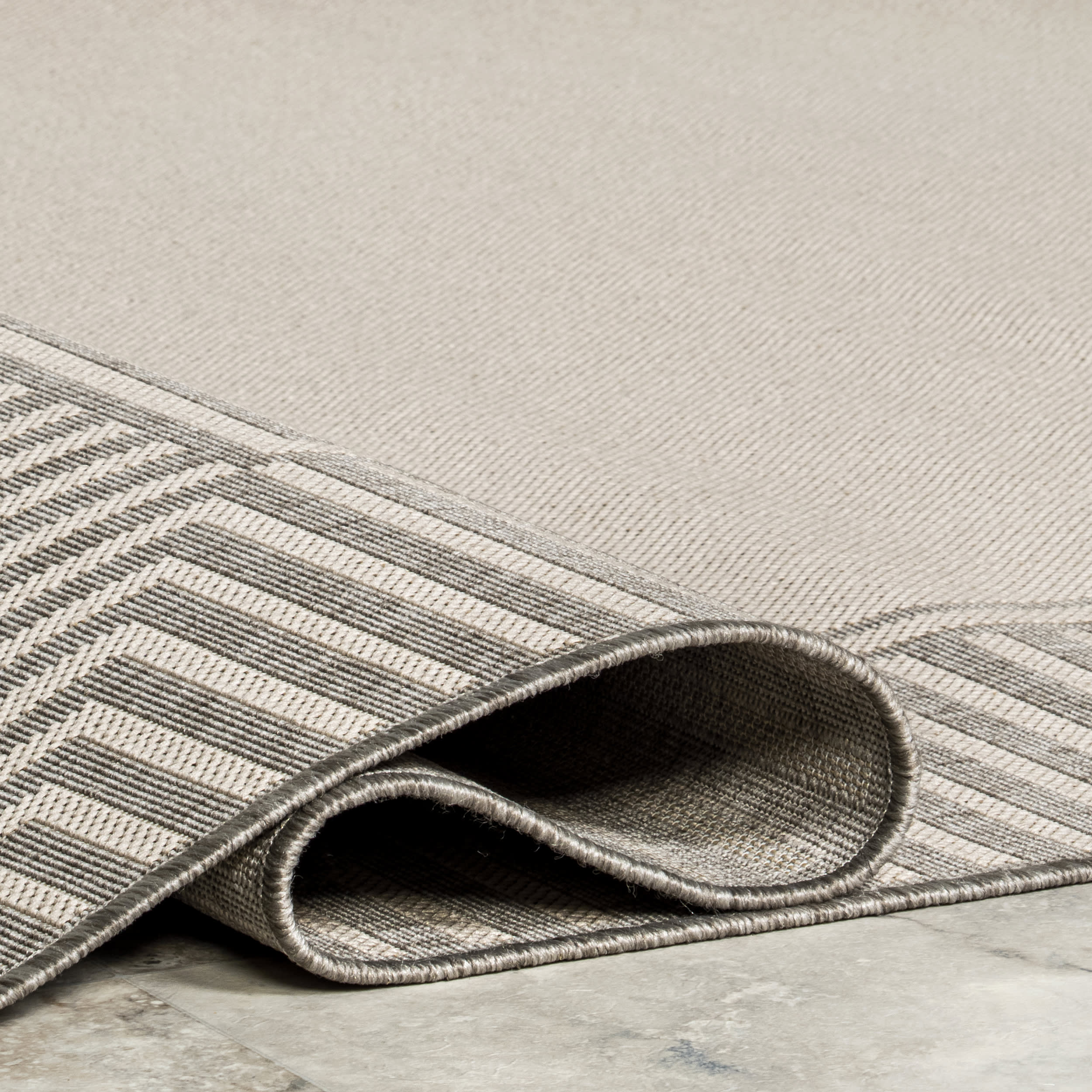 Striped Border Indoor/Outdoor Flatweave Rug | Light Grey - Image 6