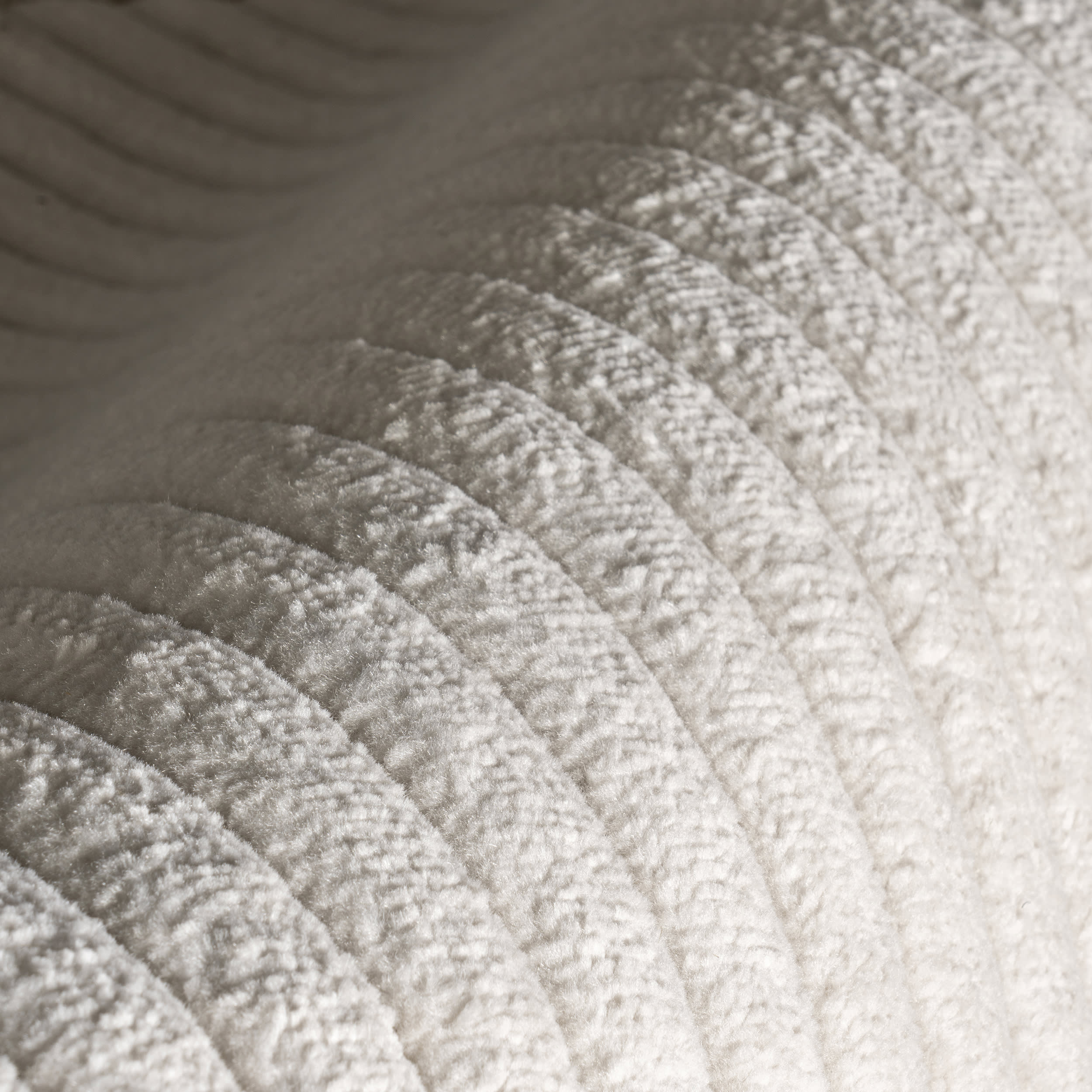Tana Geometric Indoor/Outdoor Rug | Cream - Image 3