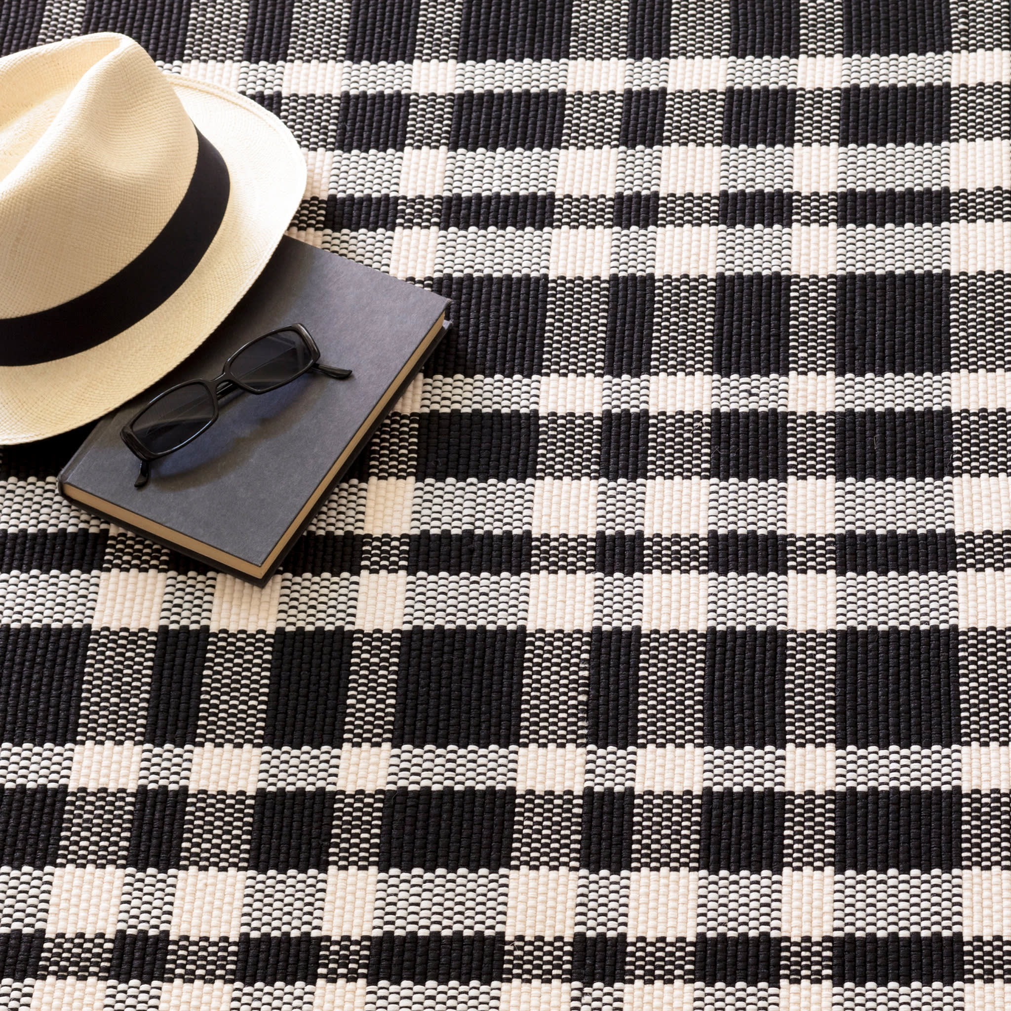 Tattersall Handwoven Indoor/Outdoor Custom Rug | Black - Image 4