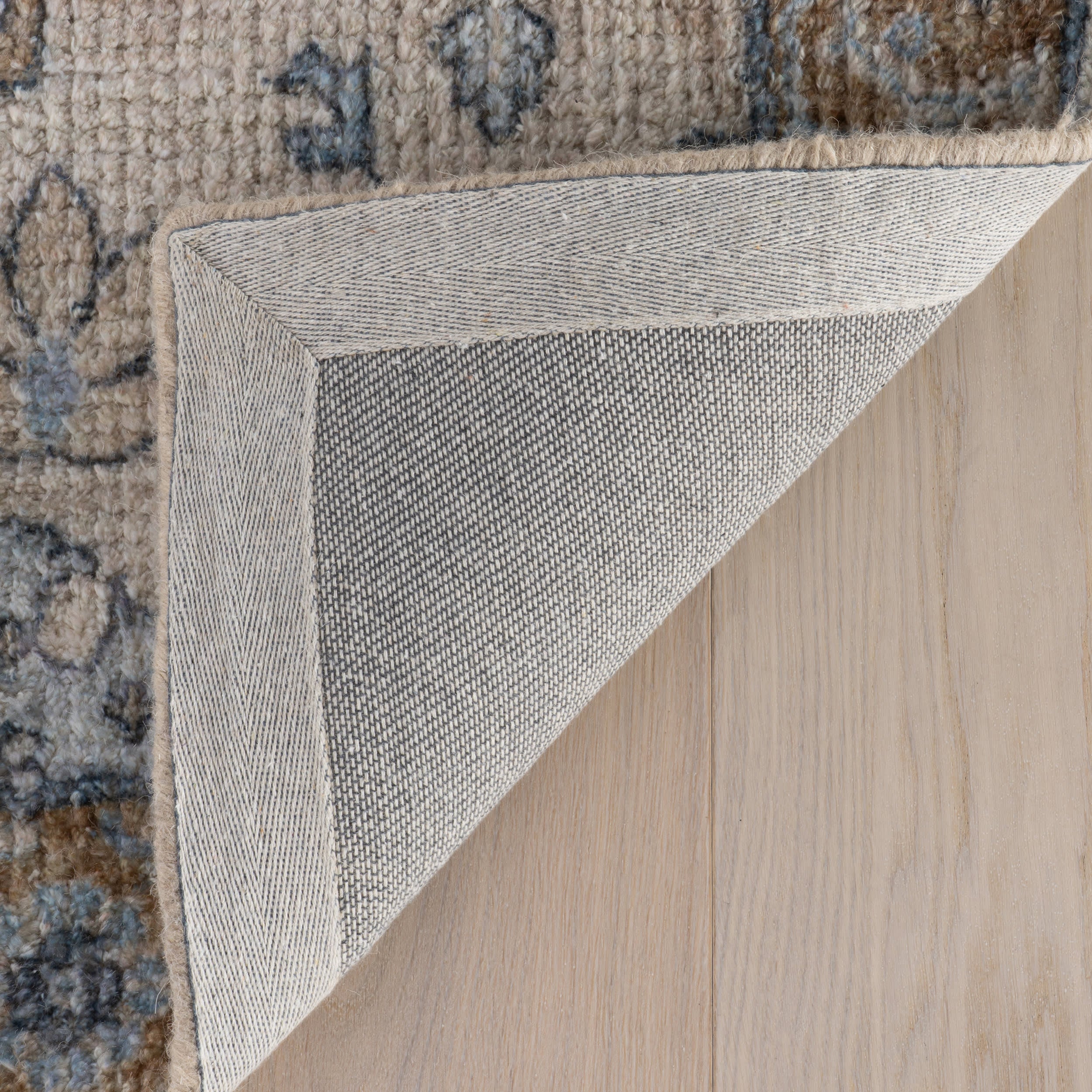 Tavi Hand Tufted Wool-Blend Rug | Ivory - Image 8