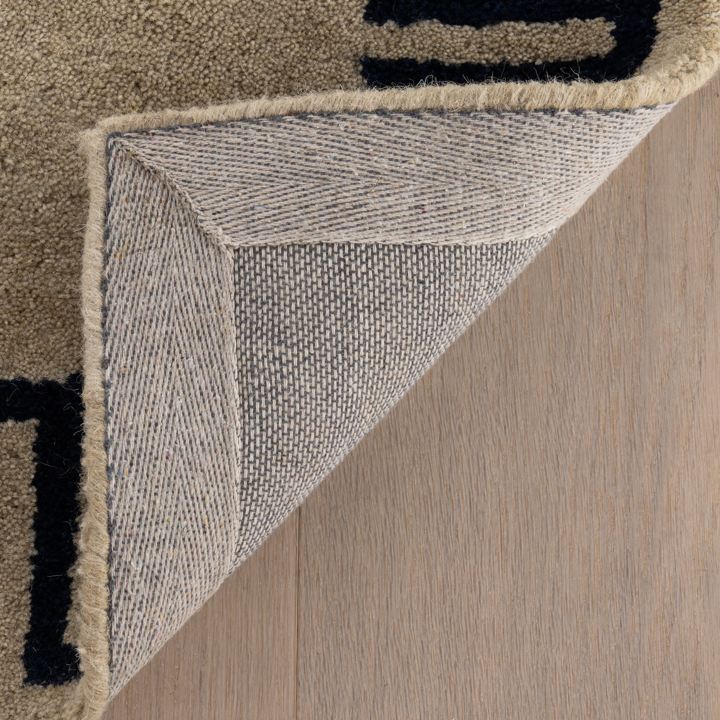 Taya Modern Bordered Rug | Beige - Image 8