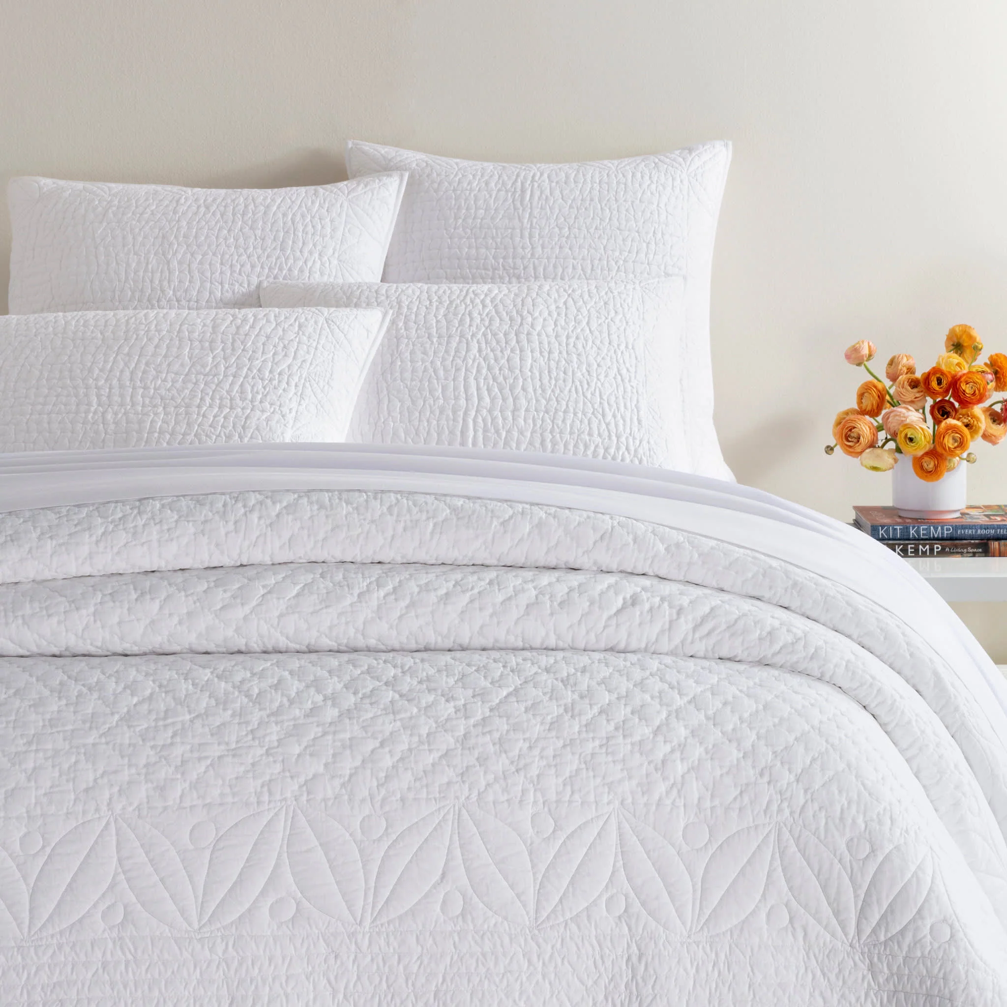 Tea & Toast Quilt | White